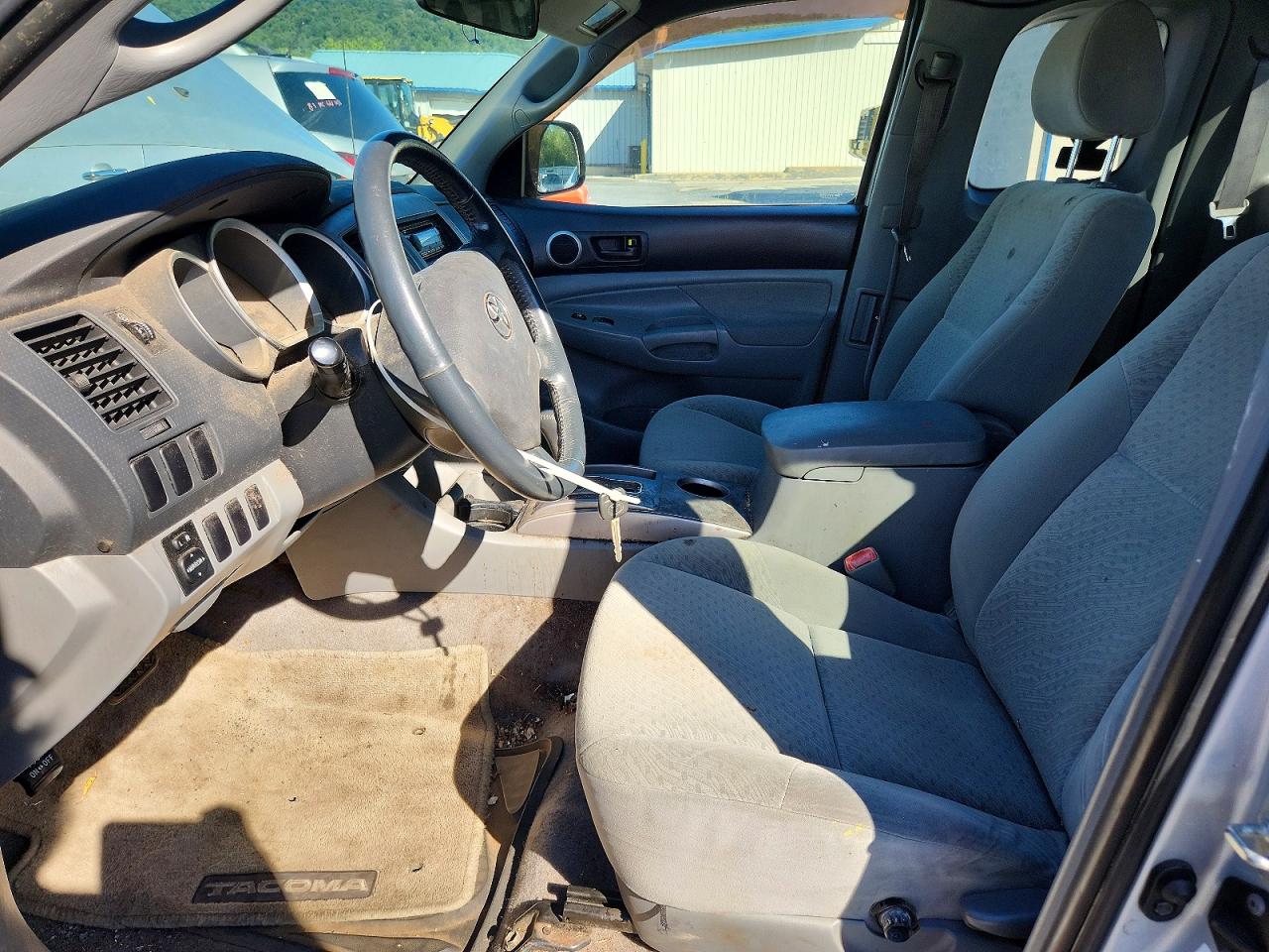 2008 Toyota Tacoma Base Gray vin: 5TETX22NX8Z472084