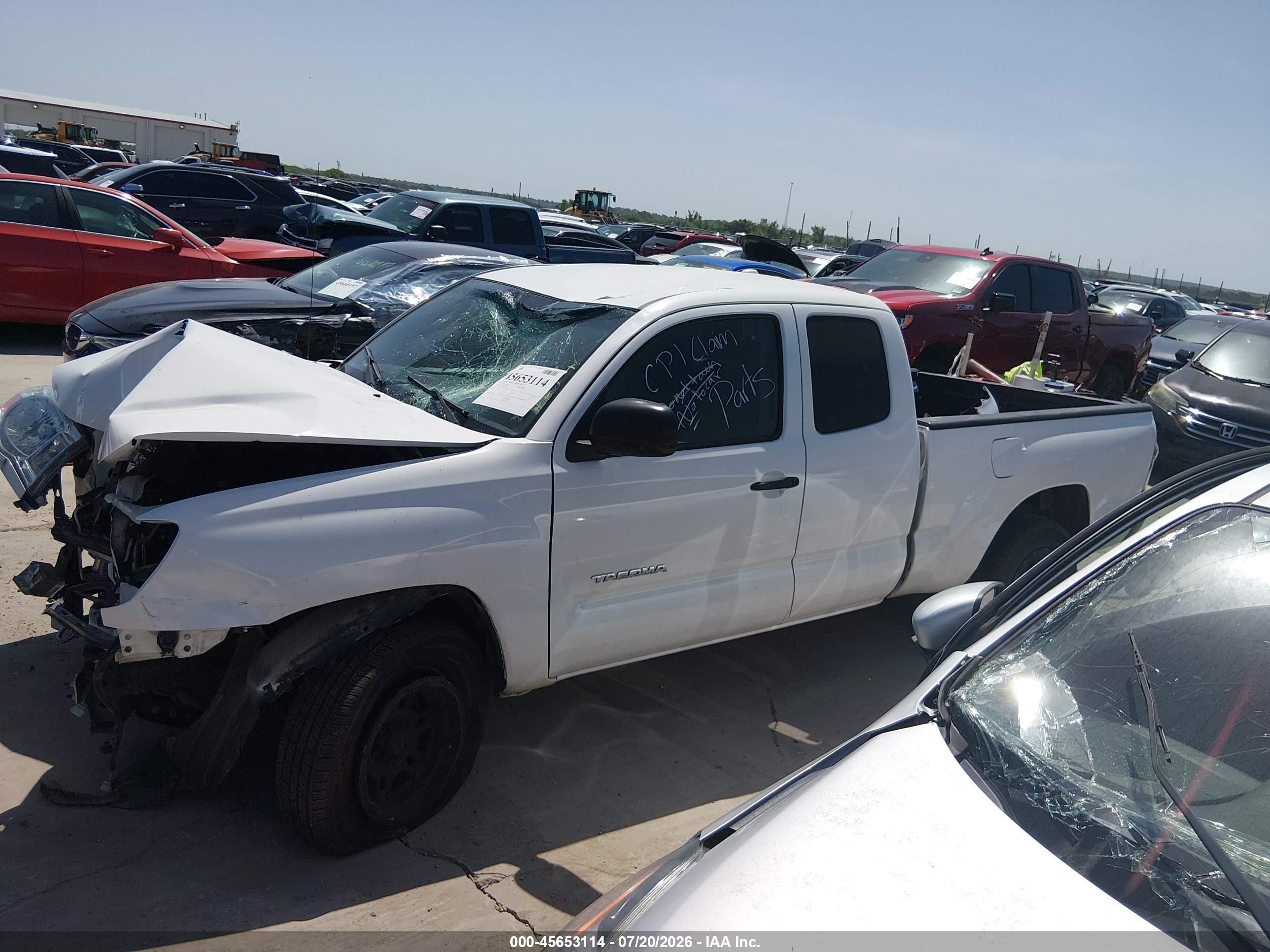 2009 Toyota Tacoma   Белый vin: 5TETX22NX9Z652294