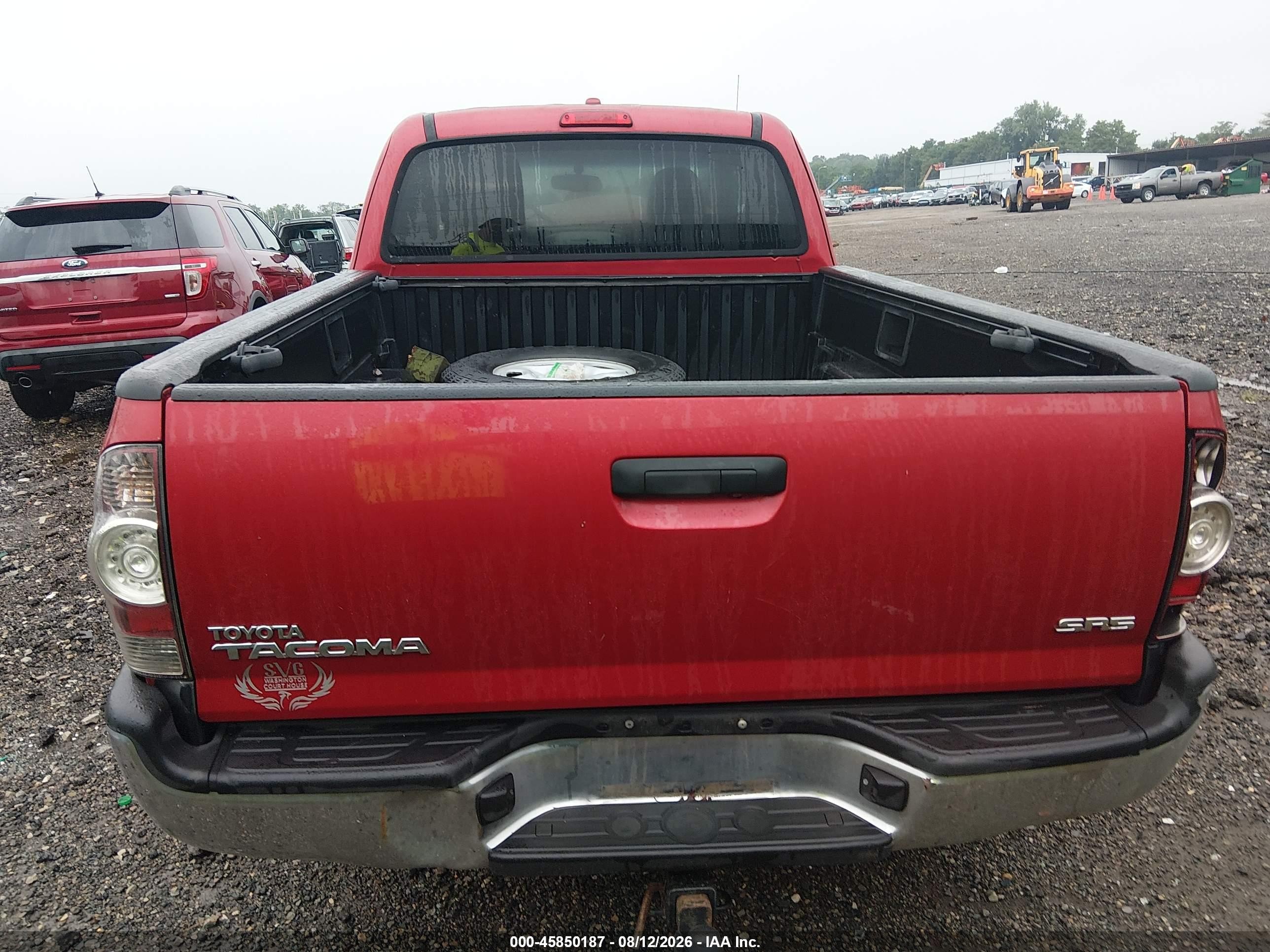 2010 Toyota Tacoma   Red vin: 5TETX4CN3AZ693347