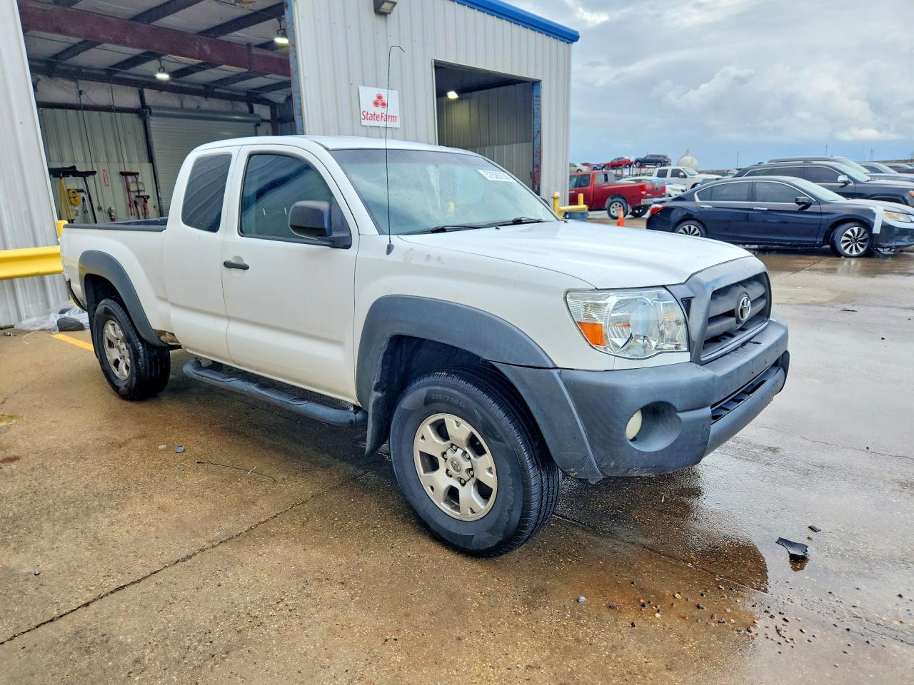 2008 Toyota Tacoma Prerunner Access Cab White vin: 5TETX62N28Z473771