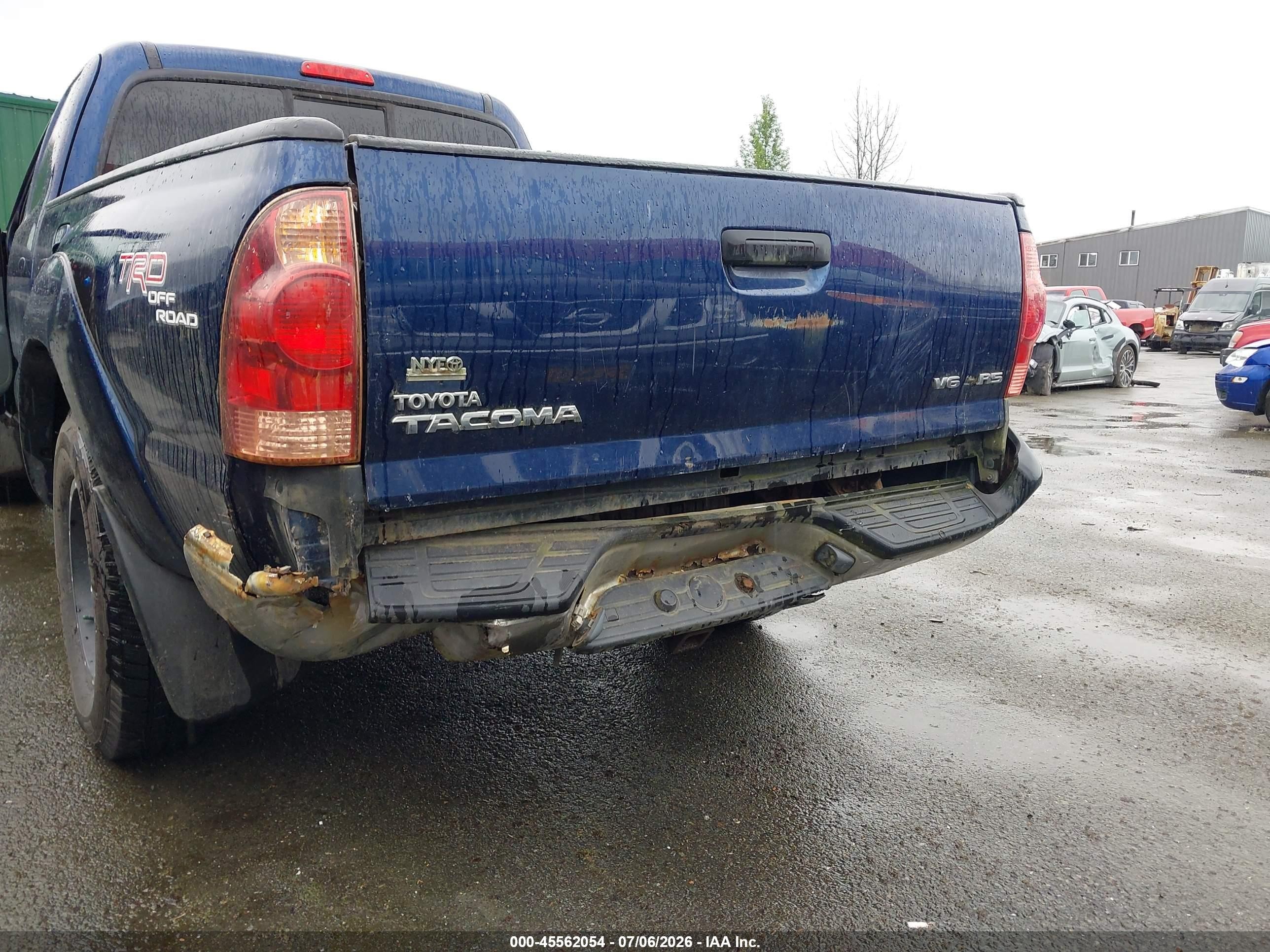2005 Toyota Tacoma Base V6 Blue vin: 5TEUU42N05Z023033
