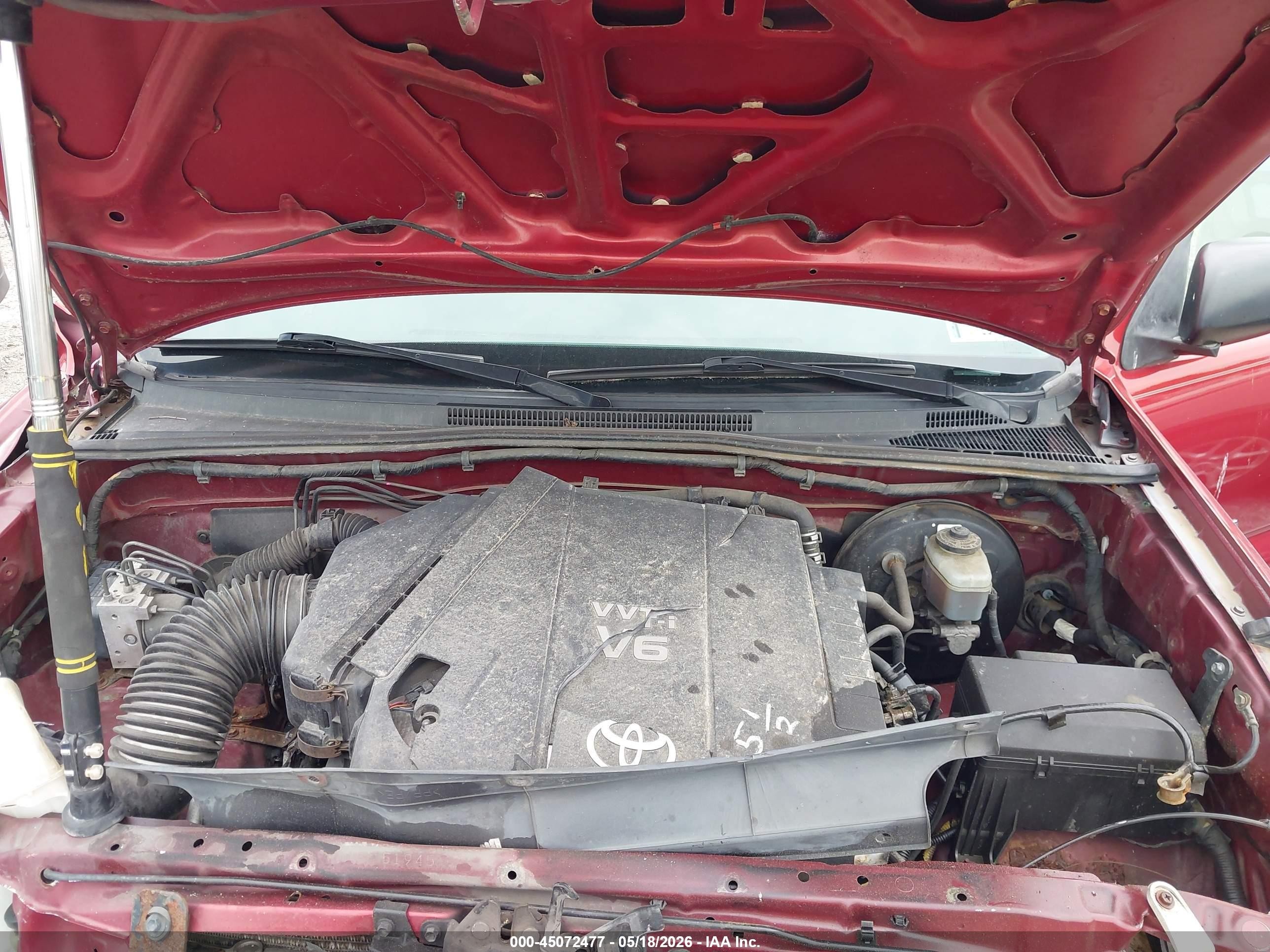 2005 Toyota Tacoma Base V6 Red vin: 5TEUU42N05Z052452