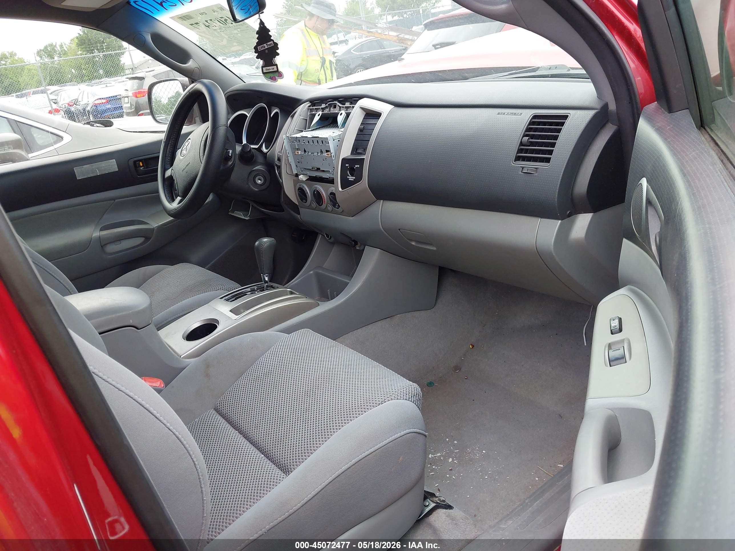 2005 Toyota Tacoma Base V6 Red vin: 5TEUU42N05Z052452