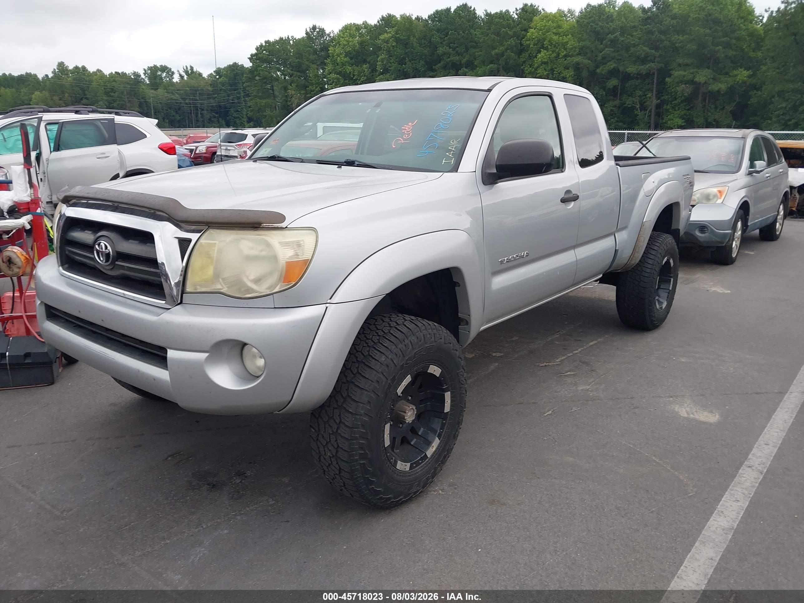 2006 Toyota Tacoma Base V6 Silver vin: 5TEUU42N06Z167859