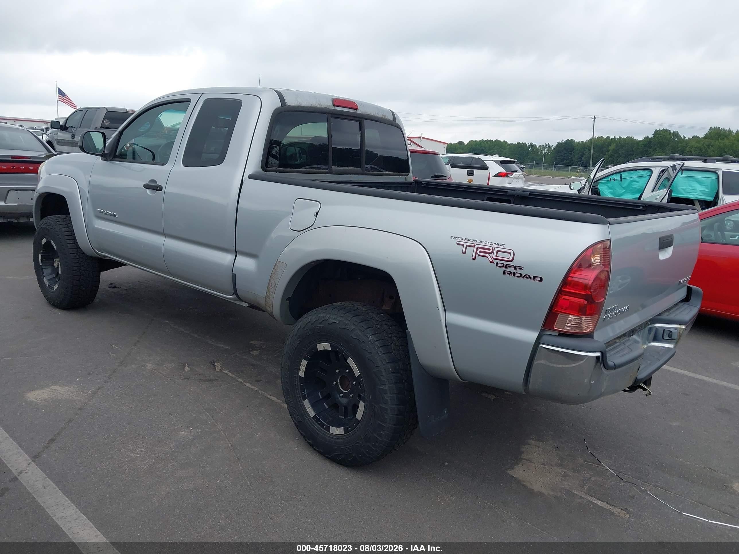 2006 Toyota Tacoma Base V6 Silver vin: 5TEUU42N06Z167859