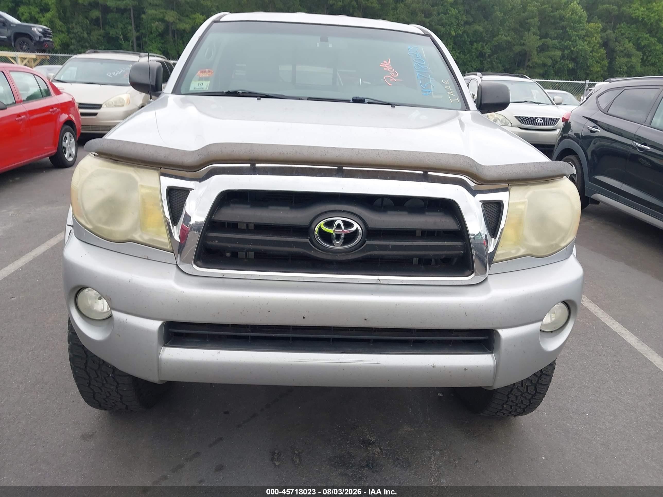 2006 Toyota Tacoma Base V6 Silver vin: 5TEUU42N06Z167859