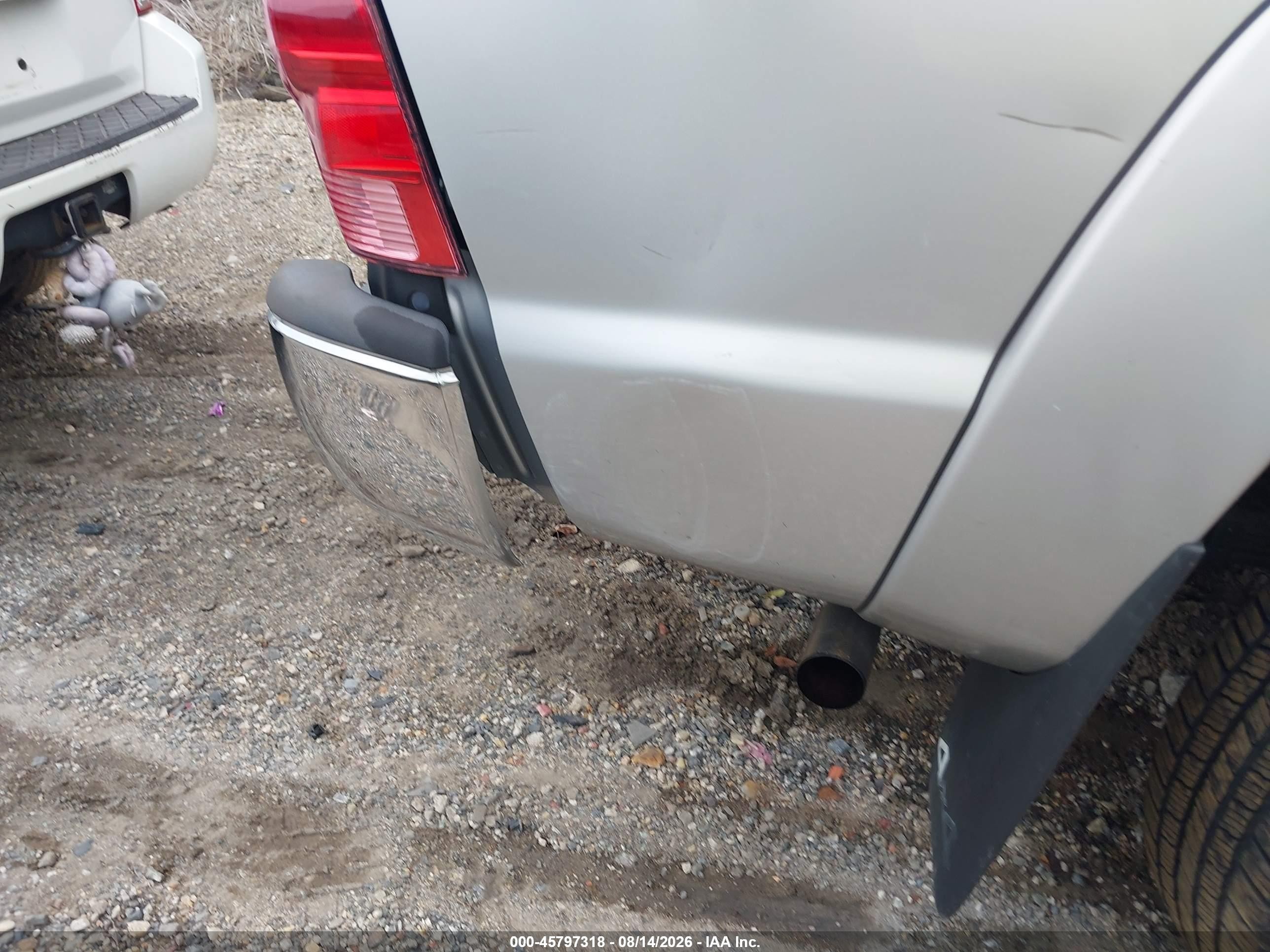 2007 Toyota Tacoma Base V6 Серебряный vin: 5TEUU42N07Z394096