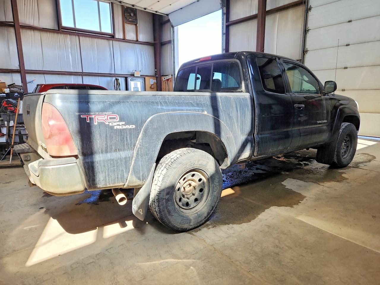 2008 Toyota Tacoma V6 Black vin: 5TEUU42N08Z473902