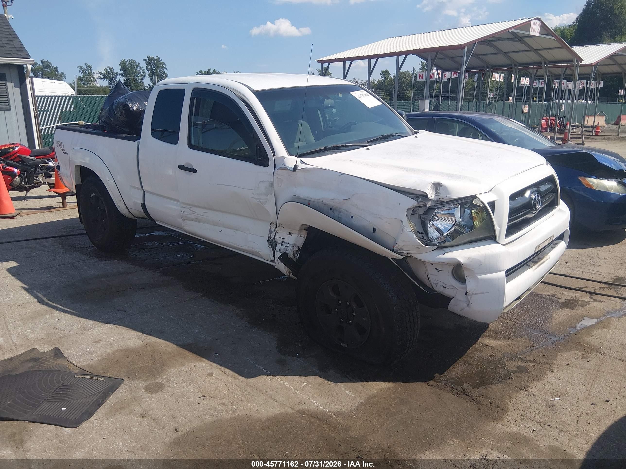 2009 Toyota Tacoma Base V6 White vin: 5TEUU42N09Z649672