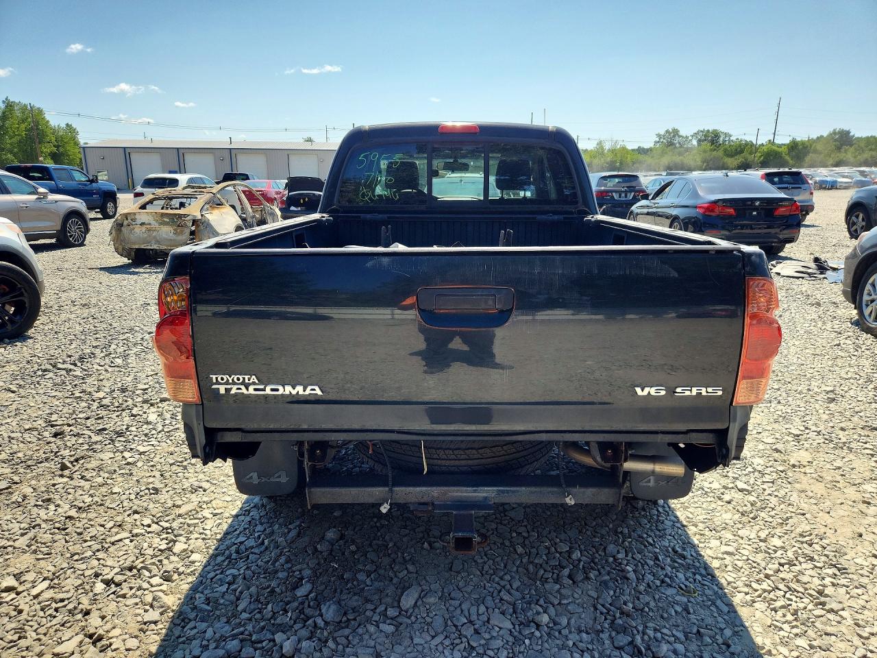 2008 Toyota Tacoma V6 Black vin: 5TEUU42N18Z551006