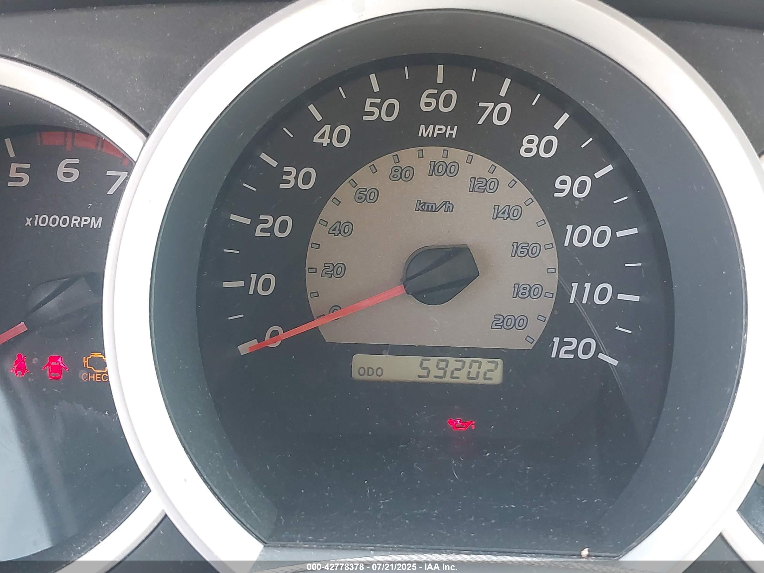 2005 Toyota Tacoma Base V6 White vin: 5TEUU42N45Z130280