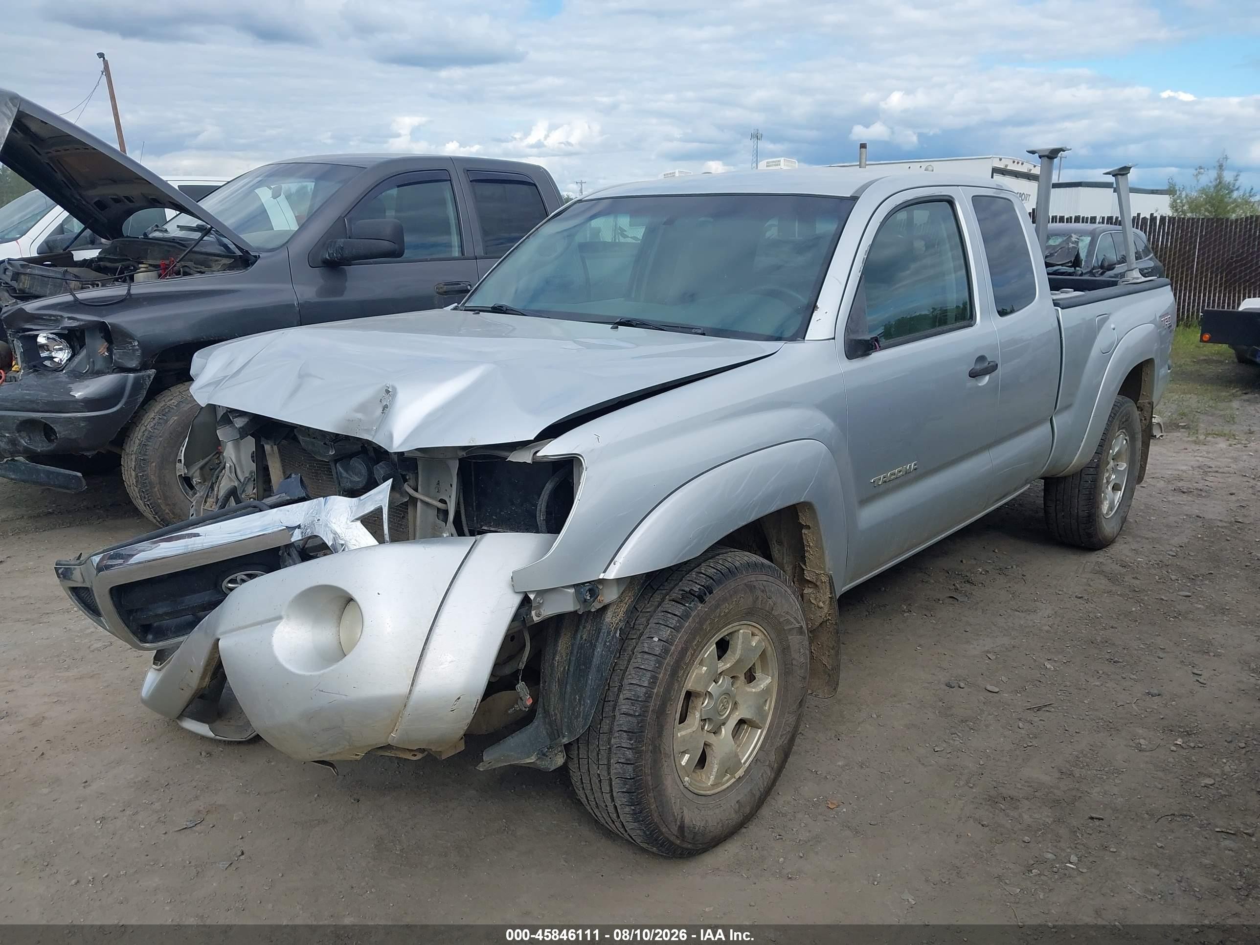 2005 Toyota Tacoma Base V6 Silver vin: 5TEUU42N55Z071157