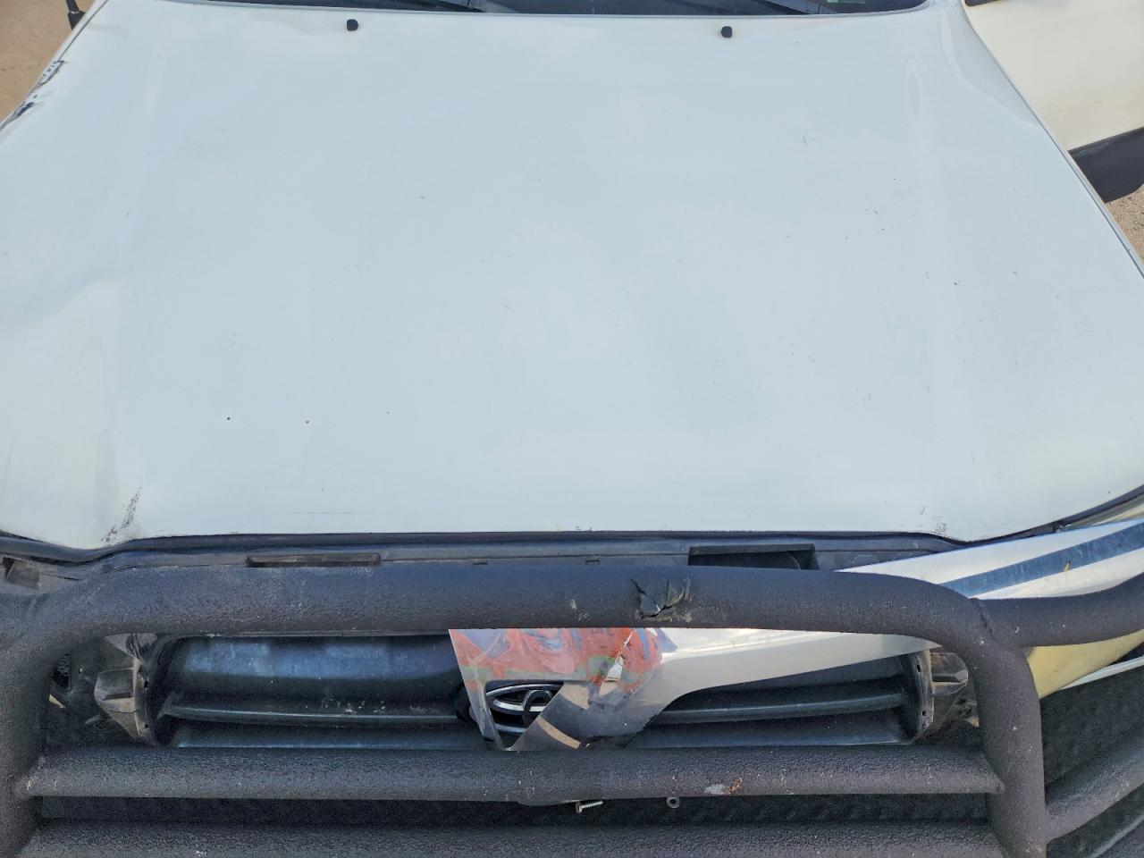 2006 Toyota Tacoma Access Cab White vin: 5TEUU42N56Z313690