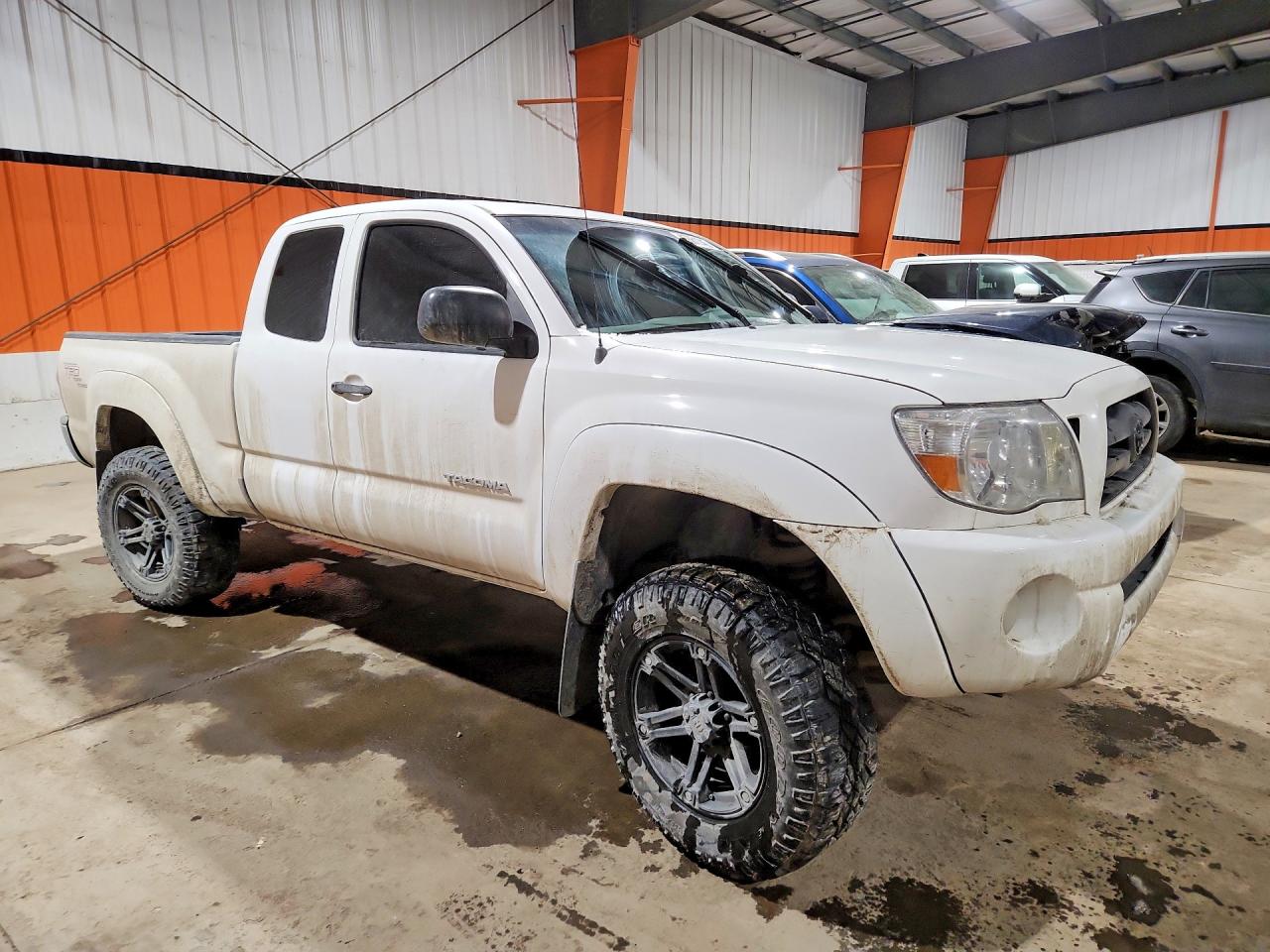 2007 Toyota Tacoma V6 White vin: 5TEUU42N67Z348613