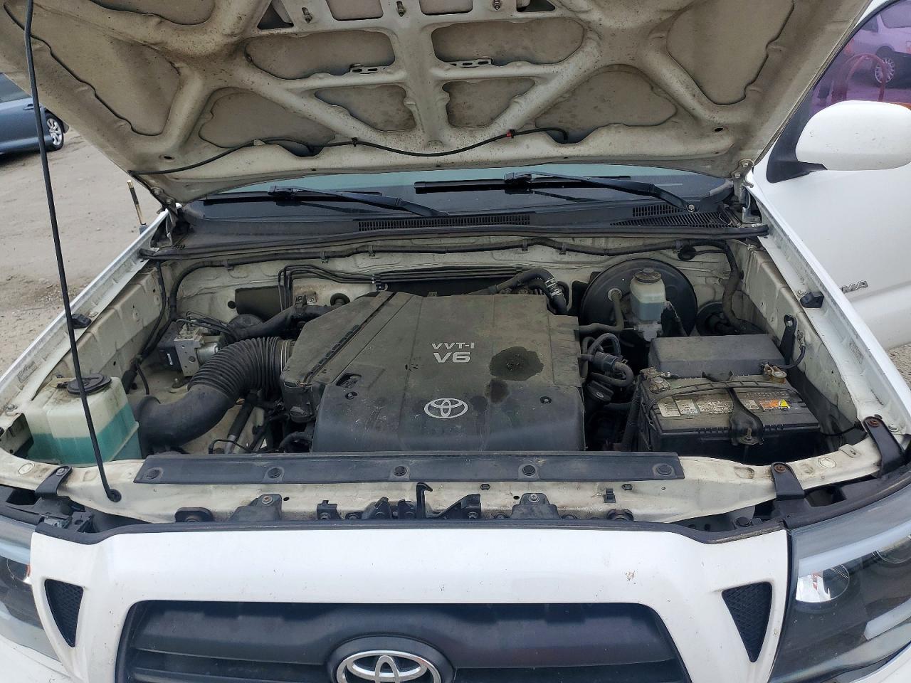 2007 Toyota Tacoma Access Cab White vin: 5TEUU42N77Z357112