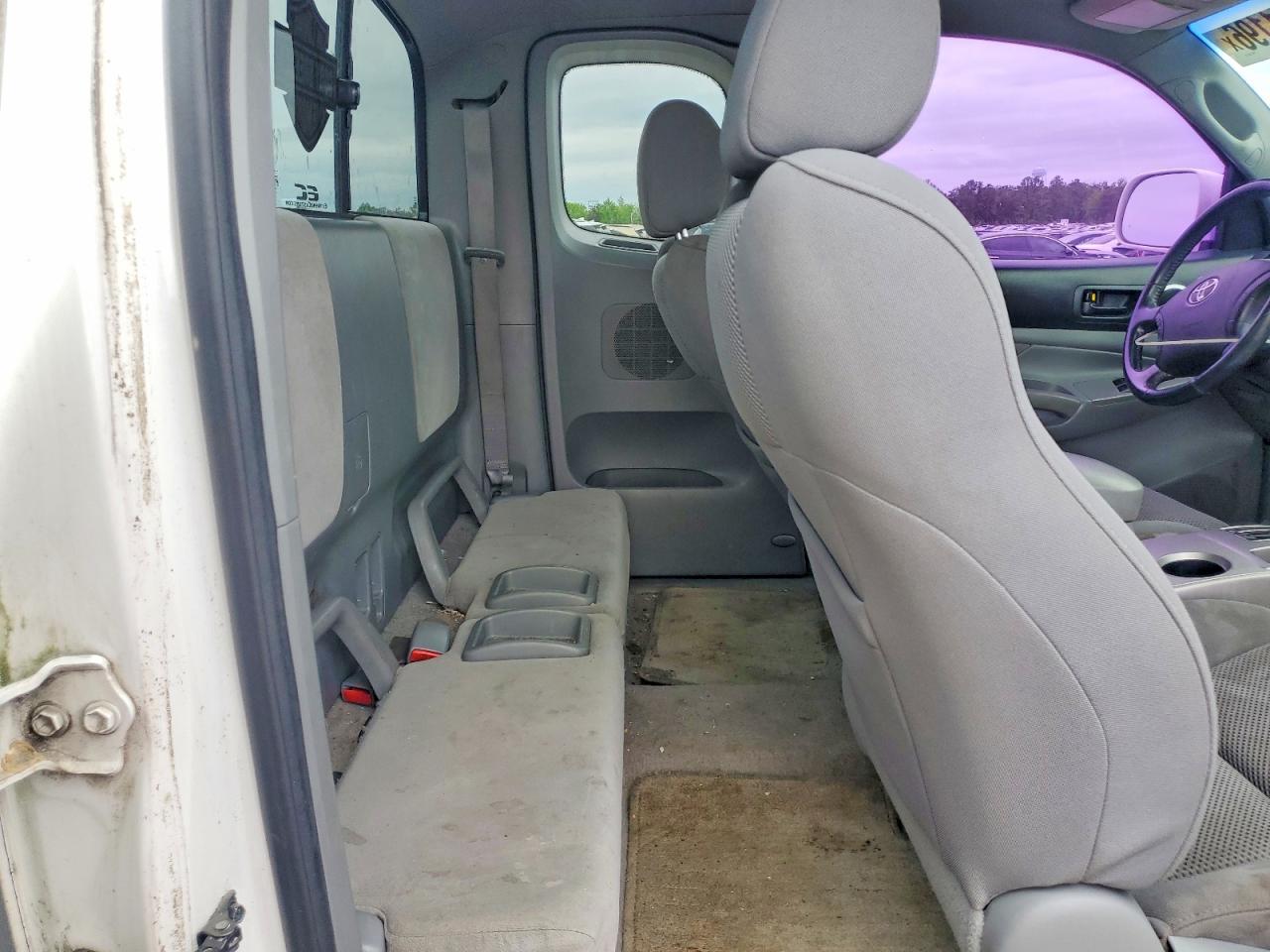 2007 Toyota Tacoma Access Cab White vin: 5TEUU42N77Z357112
