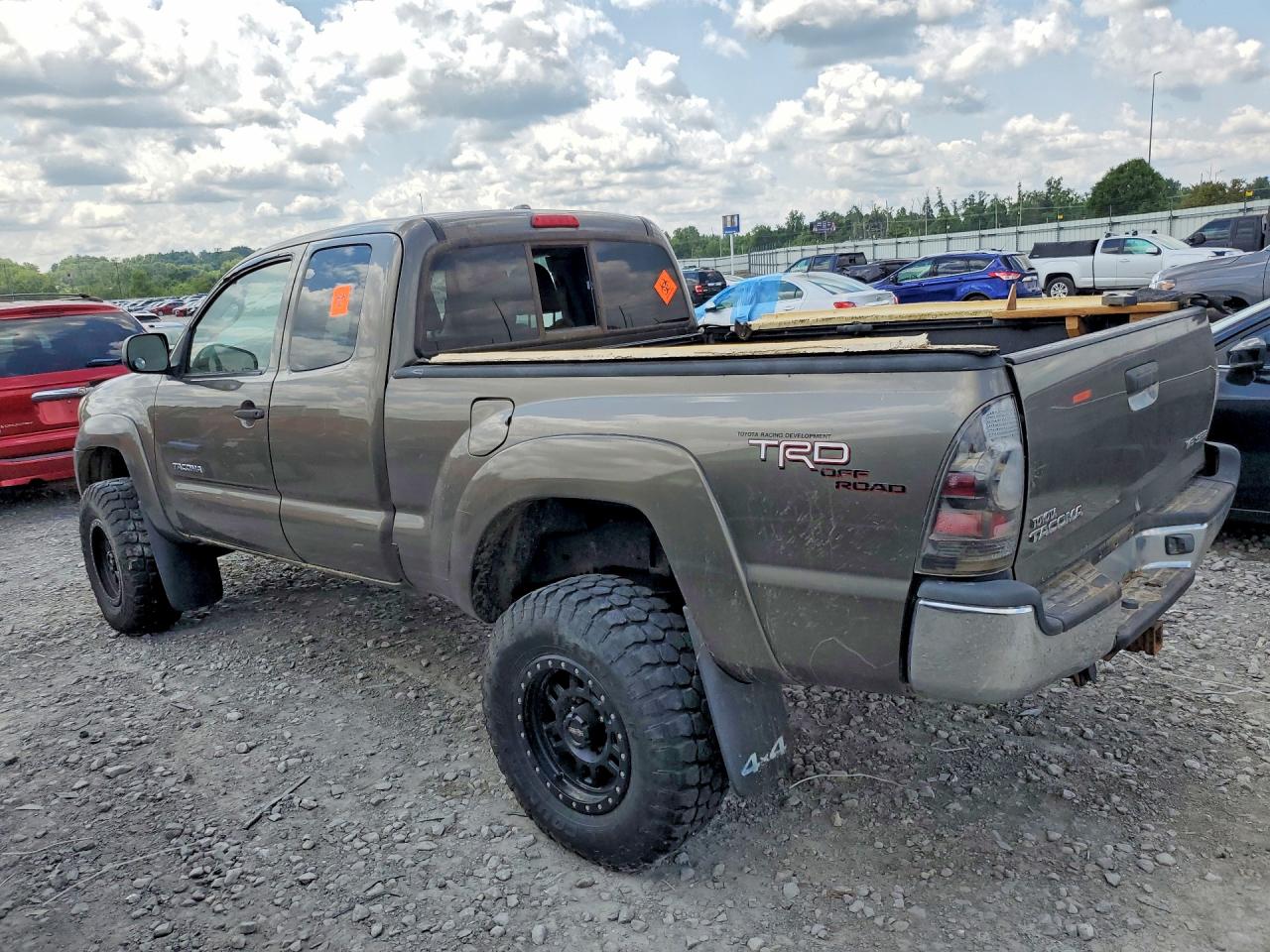 2009 Toyota Tacoma V6 Gray vin: 5TEUU42N79Z620847