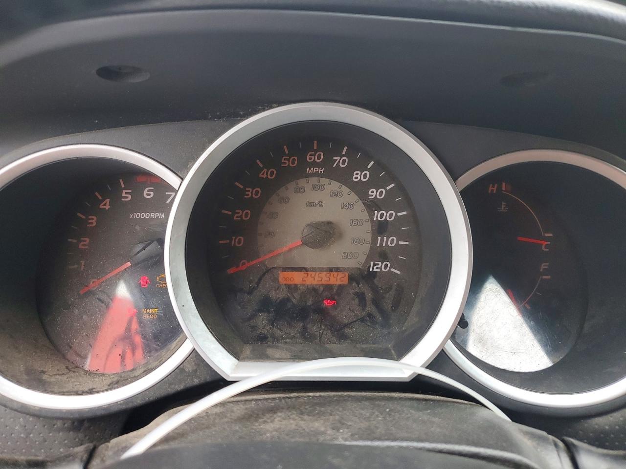 2005 Toyota Tacoma Access Cab Silver vin: 5TEUU42N85Z116267