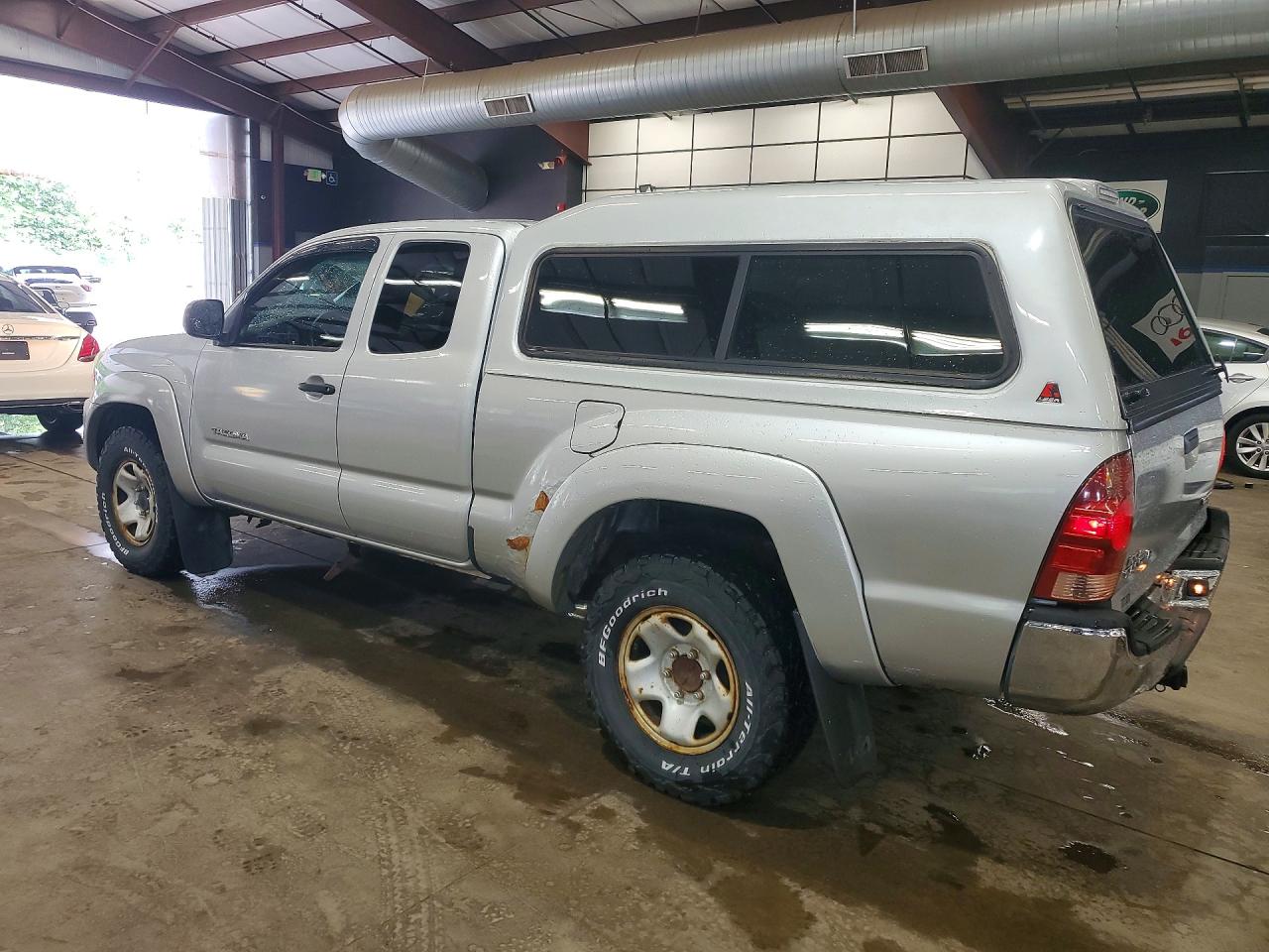 2007 Toyota Tacoma V6 Серебряный vin: 5TEUU42N87Z448101