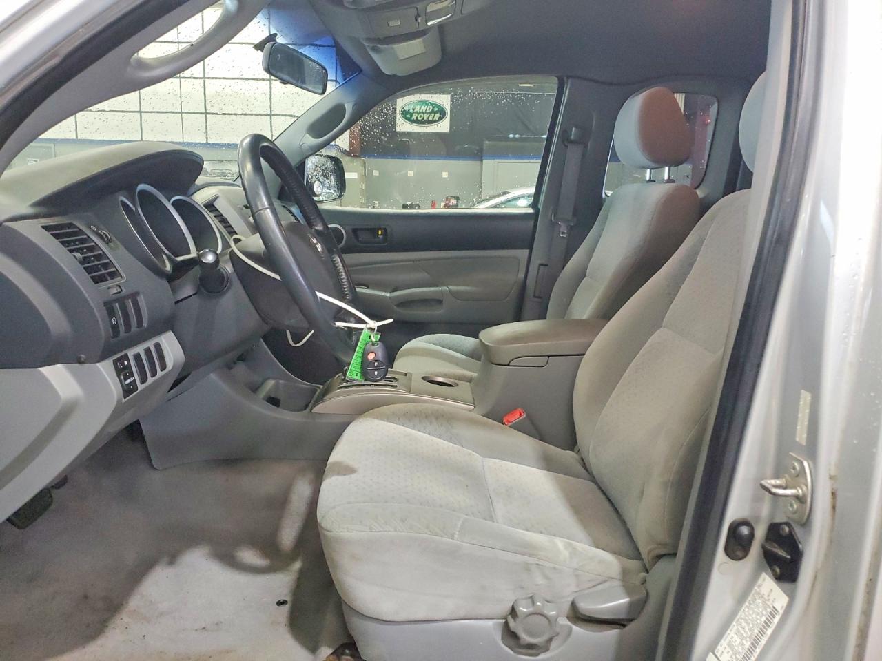 2007 Toyota Tacoma V6 Серебряный vin: 5TEUU42N87Z448101