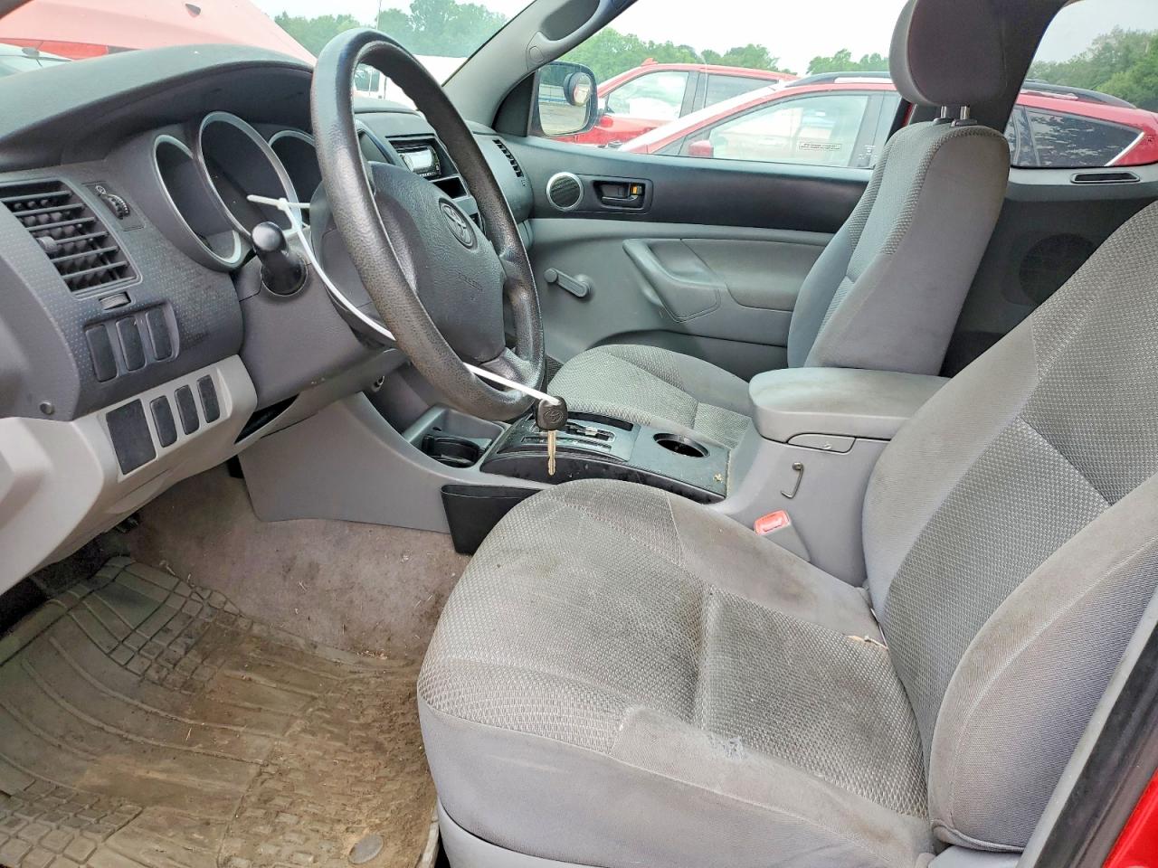 2008 Toyota Tacoma V6 Red vin: 5TEUU42N88Z511831