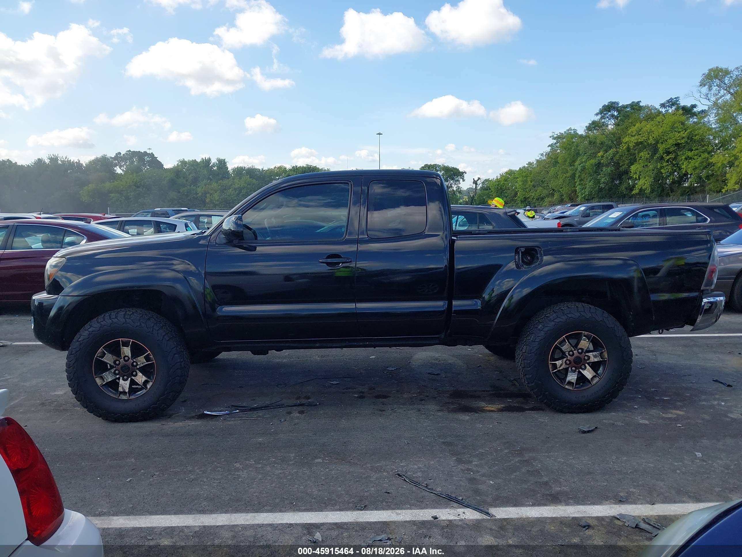 2008 Toyota Tacoma Base V6 Черный vin: 5TEUU42N88Z575495