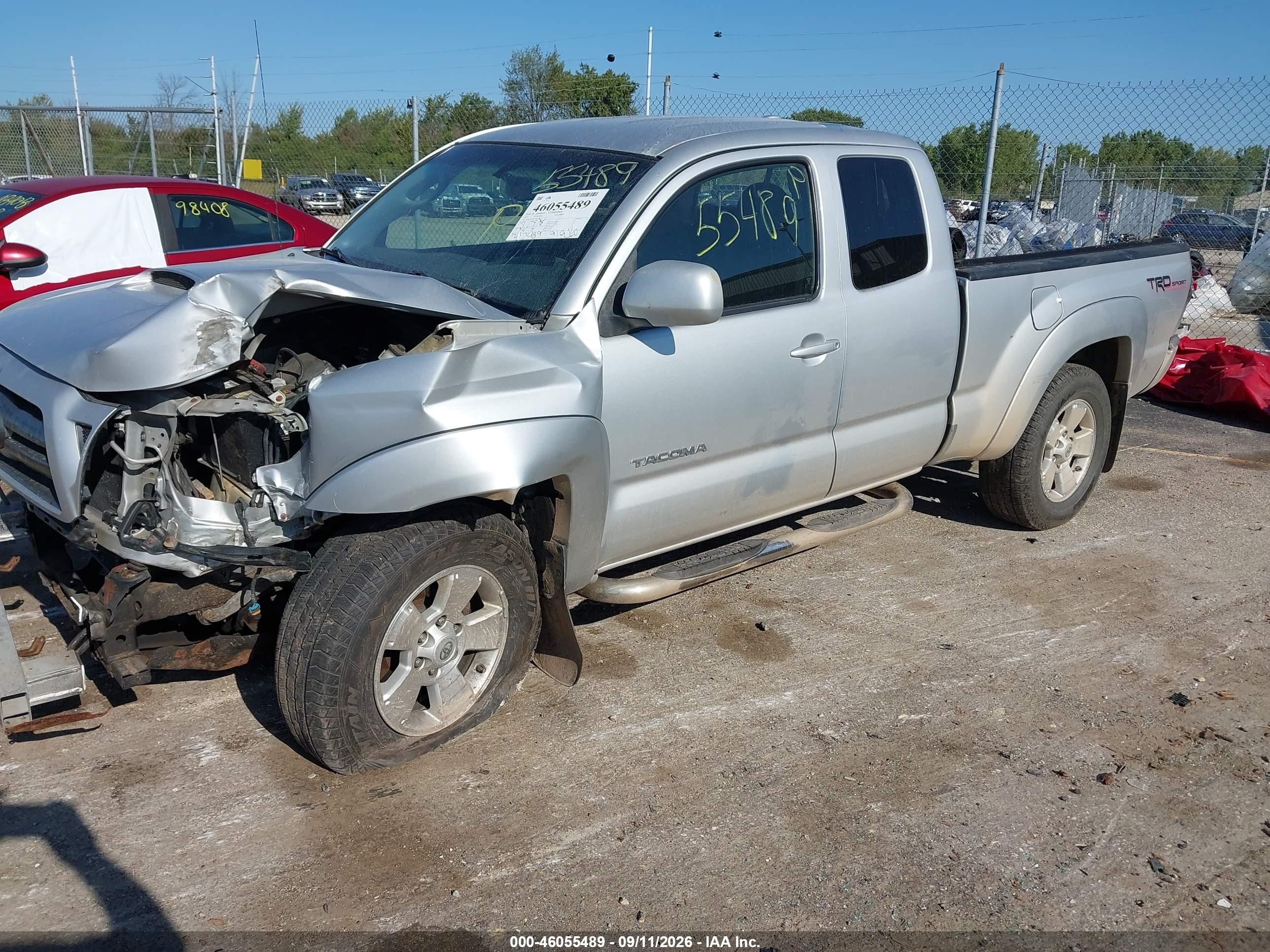 2010 Toyota Tacoma Base V6 Silver vin: 5TEUU4EN0AZ693977