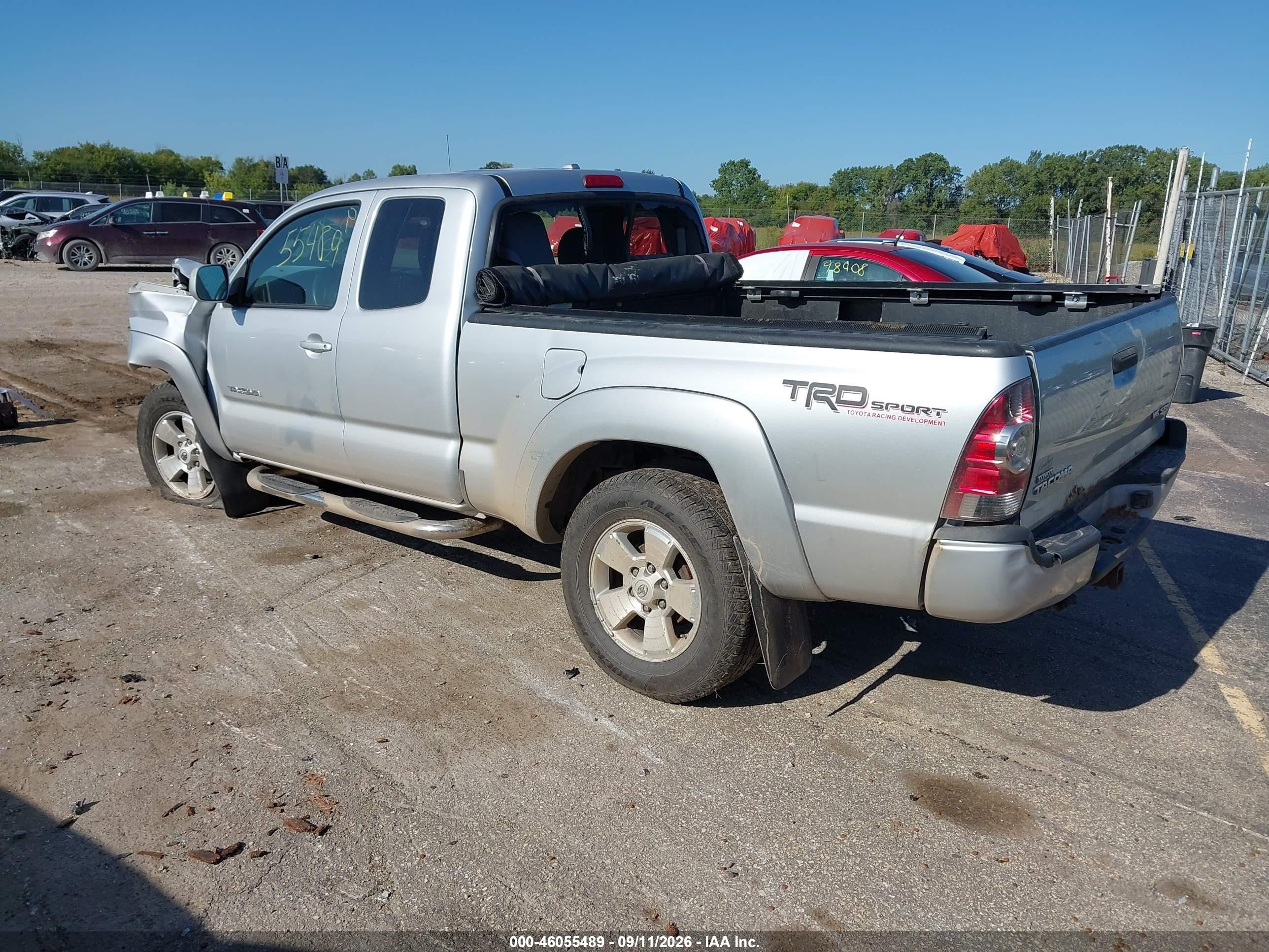 2010 Toyota Tacoma Base V6 Silver vin: 5TEUU4EN0AZ693977