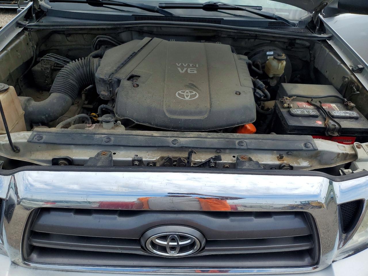 2010 Toyota Tacoma Access Cab Silver vin: 5TEUU4EN1AZ704727