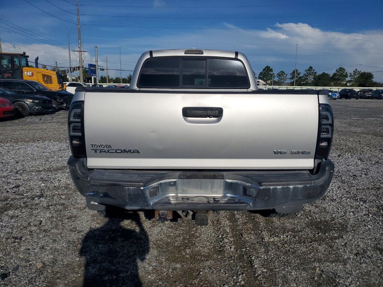 2010 Toyota Tacoma Access Cab Silver vin: 5TEUU4EN2AZ697867