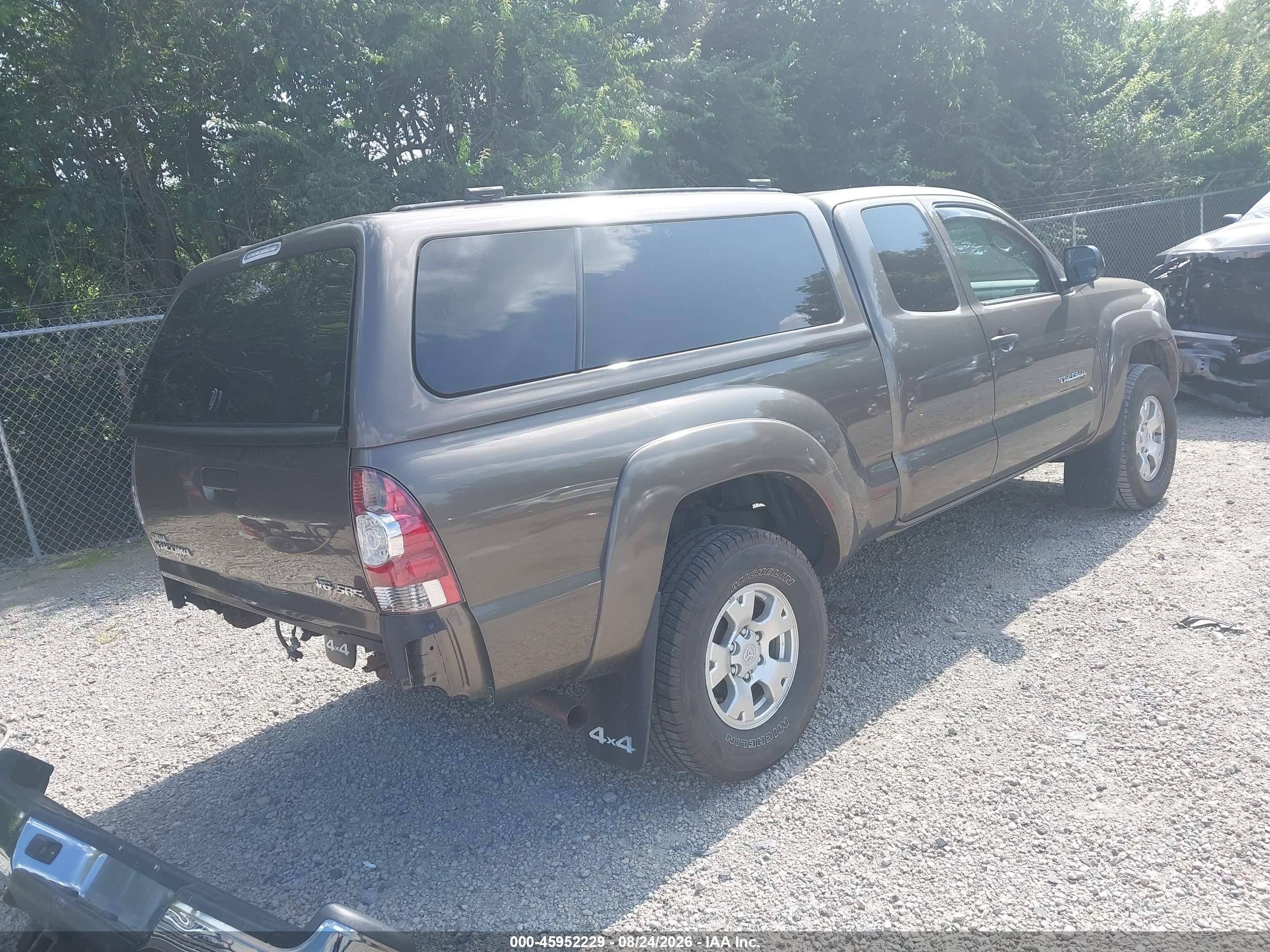 2010 Toyota Tacoma Base V6 Brown vin: 5TEUU4EN2AZ720287
