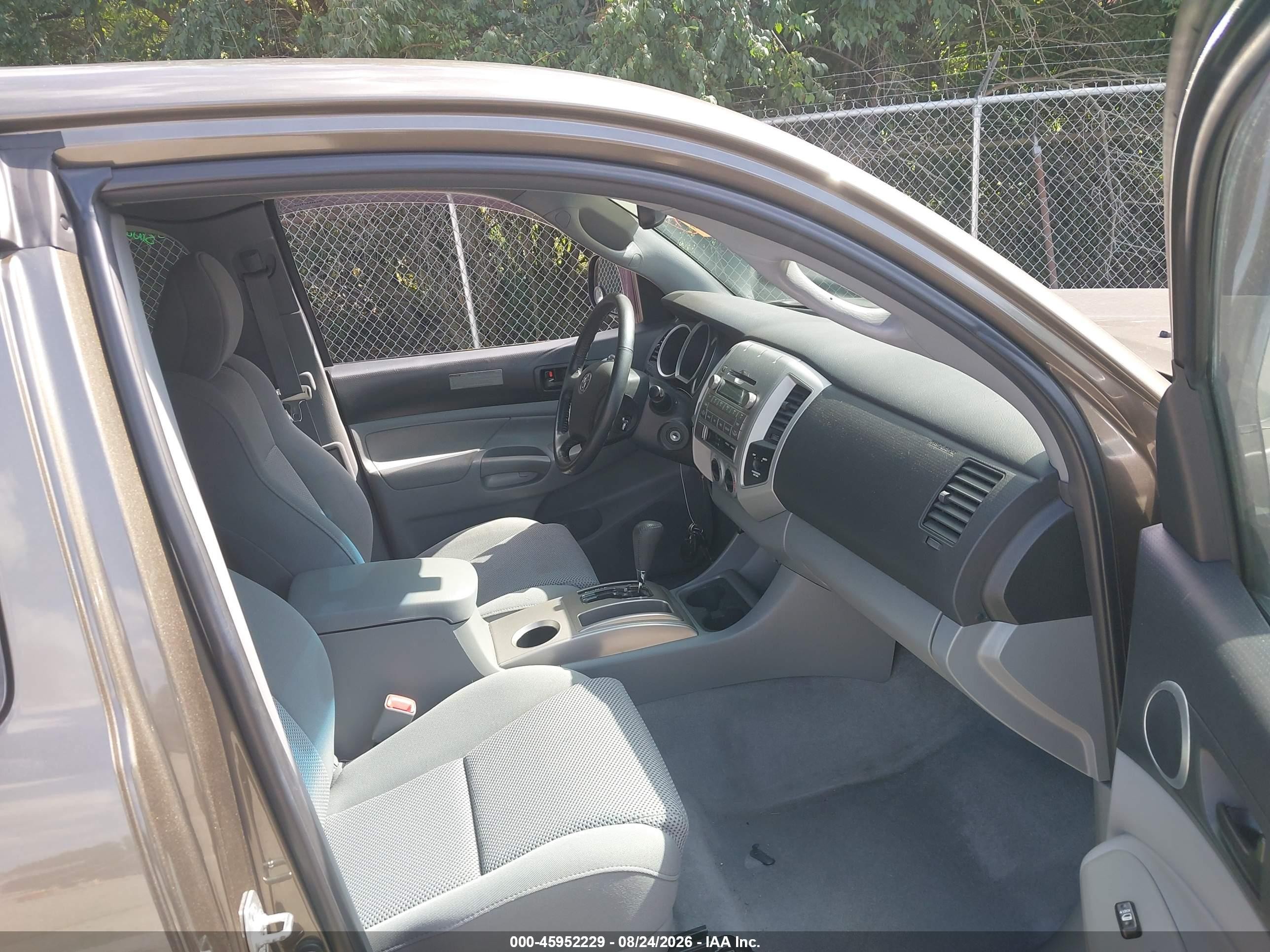 2010 Toyota Tacoma Base V6 Brown vin: 5TEUU4EN2AZ720287