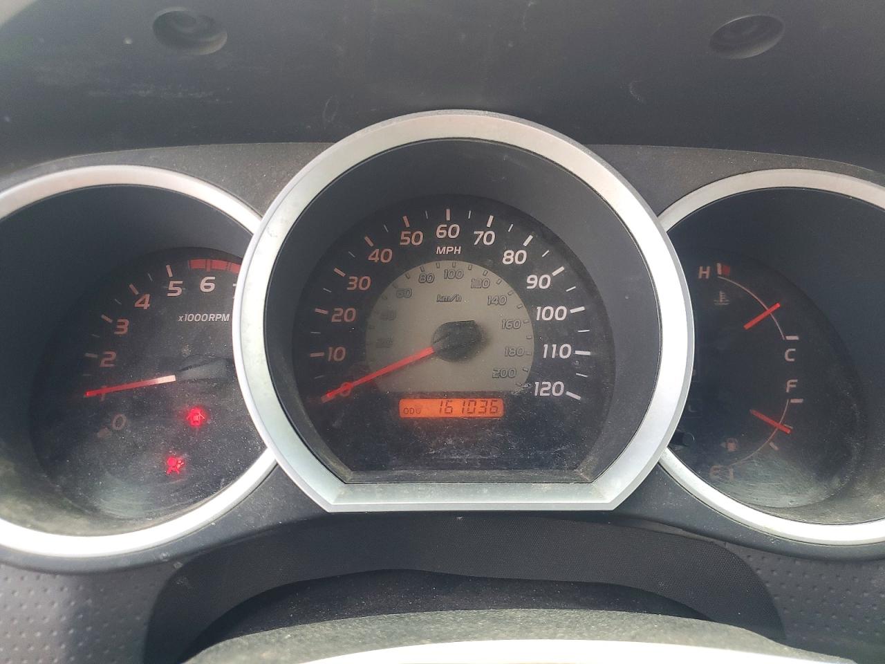 2010 Toyota Tacoma Access Cab Red vin: 5TEUU4EN3AZ695559