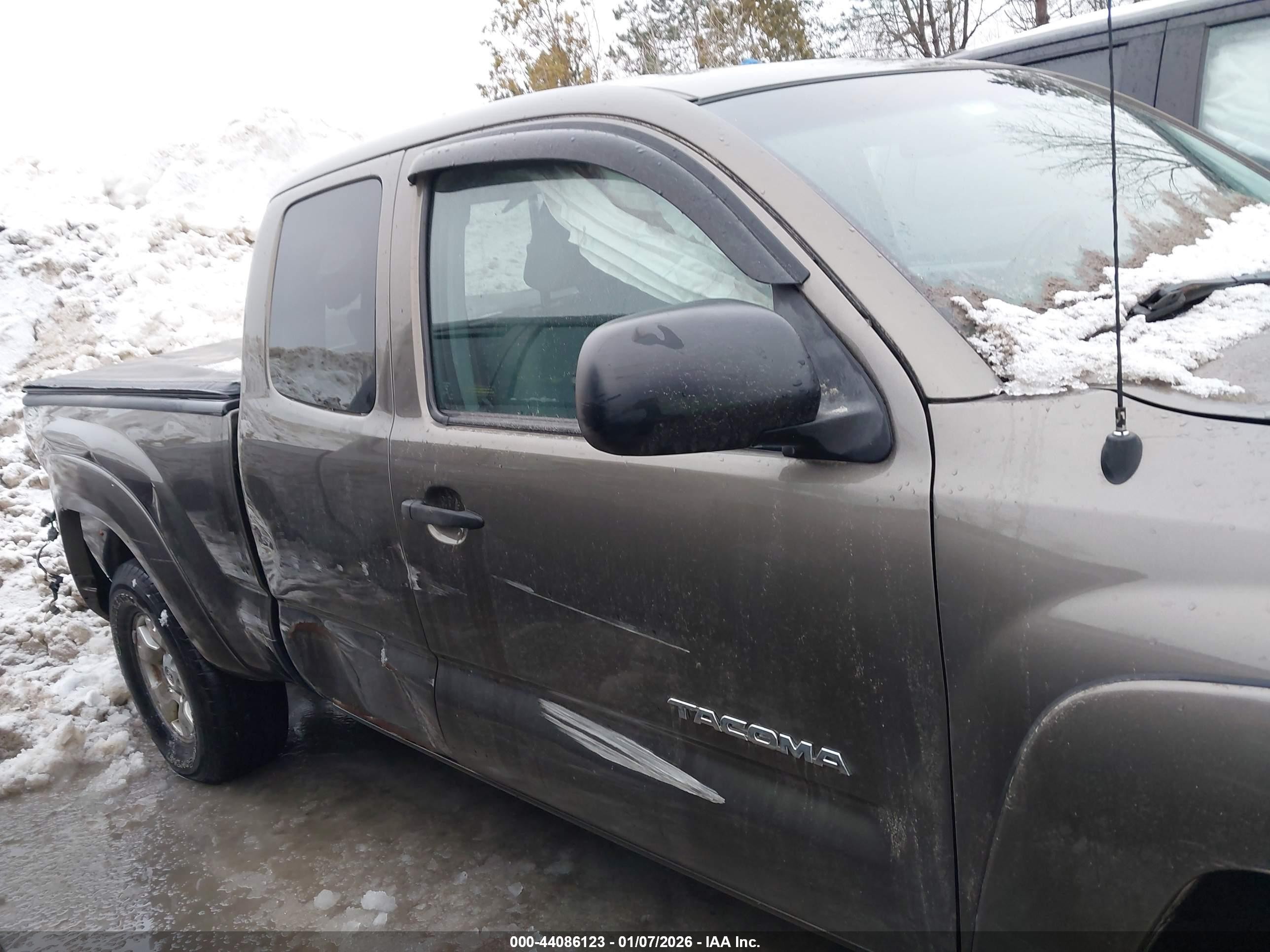 2010 Toyota Tacoma Base V6 Brown vin: 5TEUU4EN4AZ733686