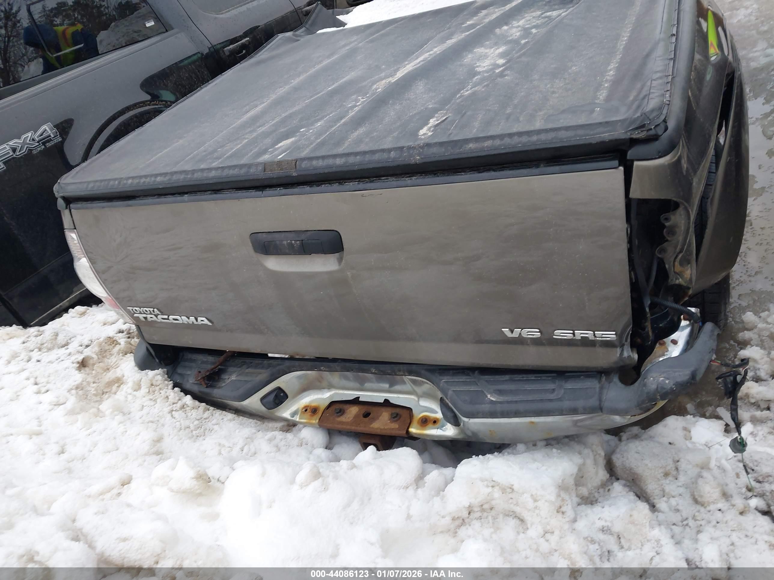2010 Toyota Tacoma Base V6 Brown vin: 5TEUU4EN4AZ733686