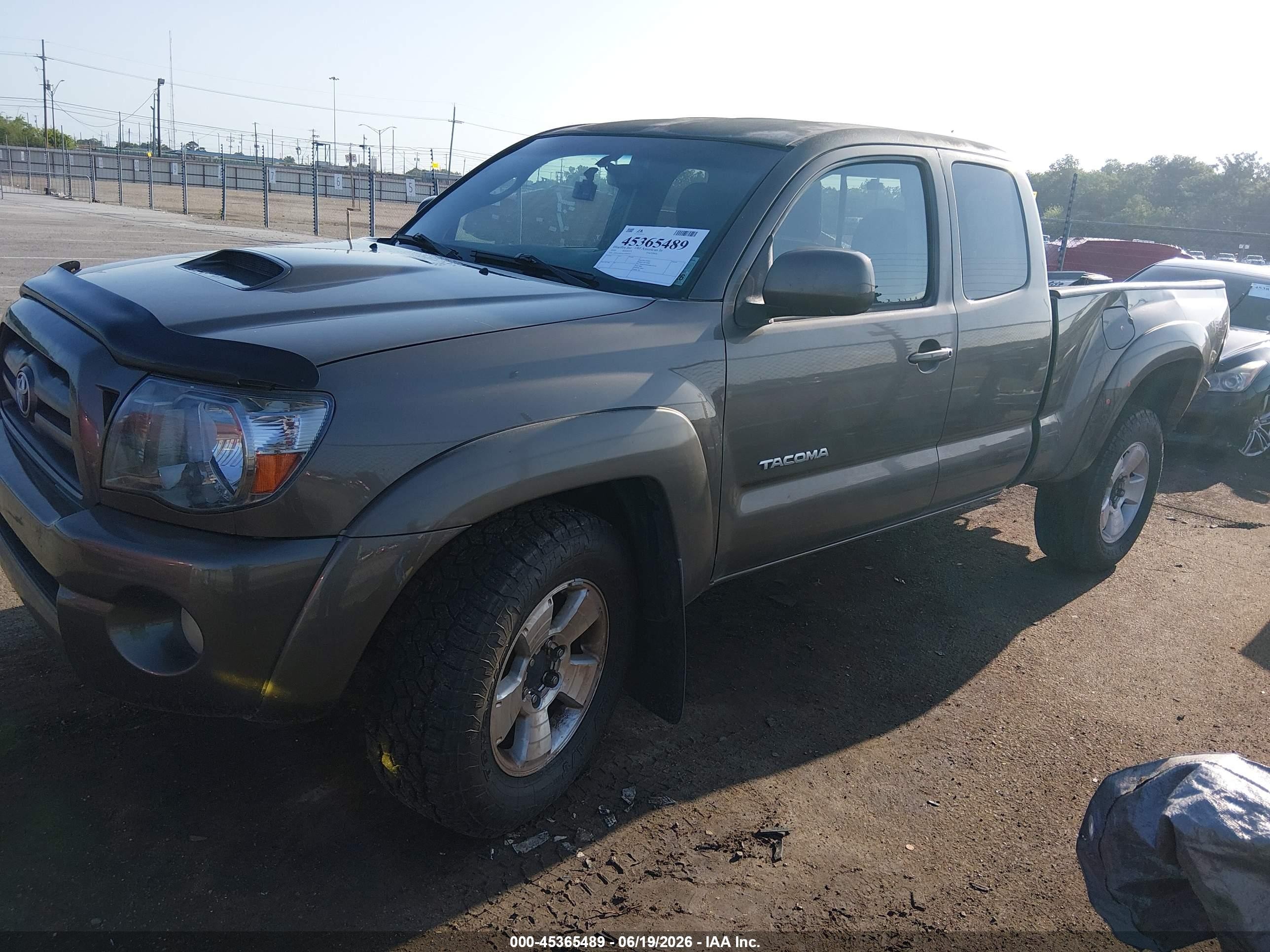 2010 Toyota Tacoma Base V6 Gray vin: 5TEUU4EN6AZ689142
