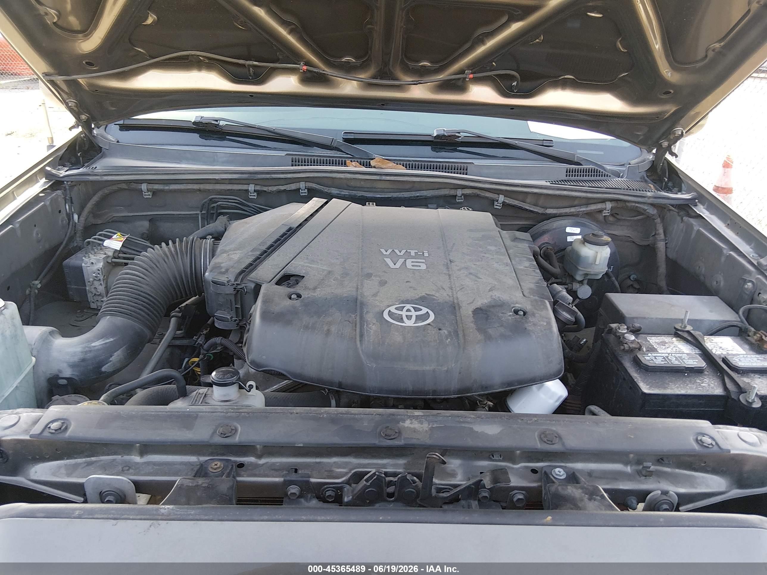 2010 Toyota Tacoma Base V6 Gray vin: 5TEUU4EN6AZ689142