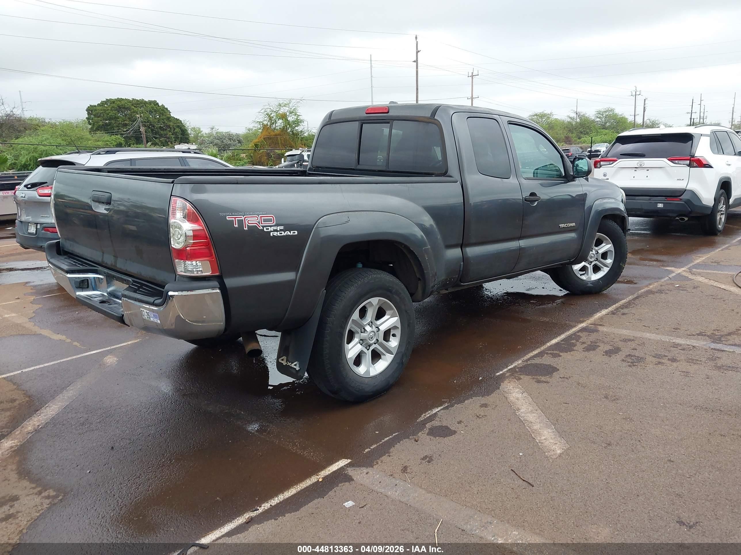 2010 Toyota Tacoma Base V6 Gray vin: 5TEUU4EN7AZ746352