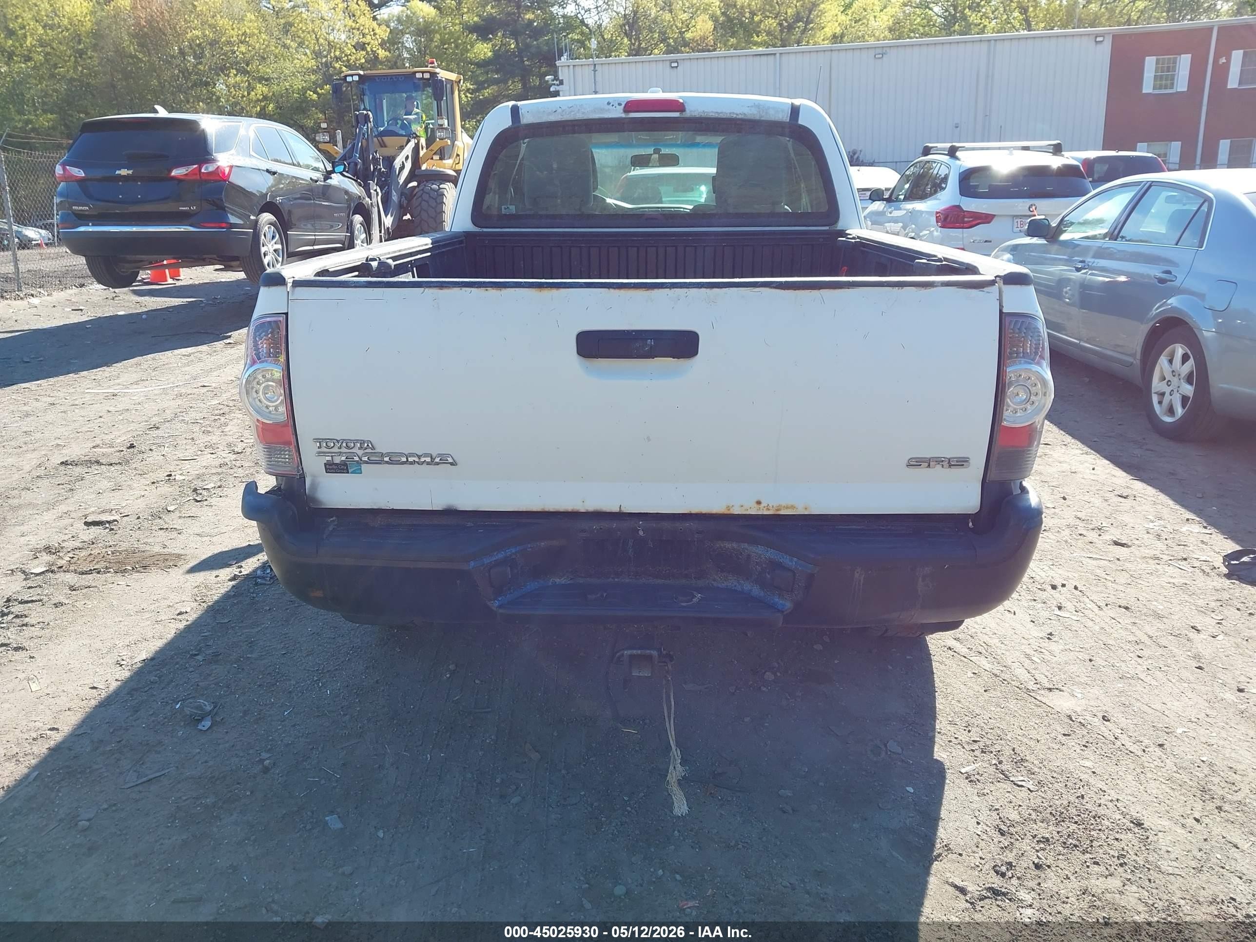 2010 Toyota Tacoma Base V6 White vin: 5TEUU4EN8AZ706216