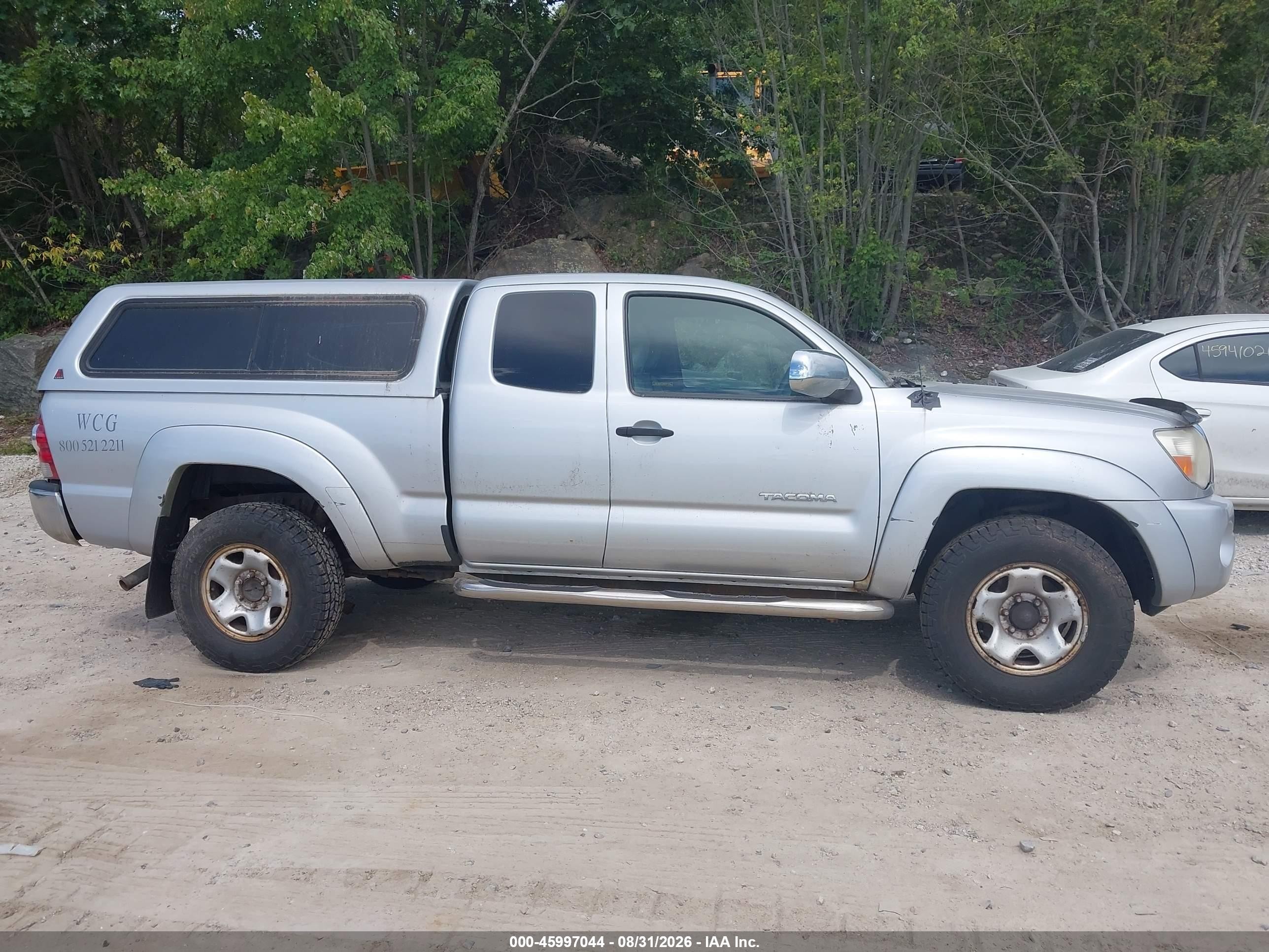 2010 Toyota Tacoma Base V6 Silver vin: 5TEUU4ENXAZ673235