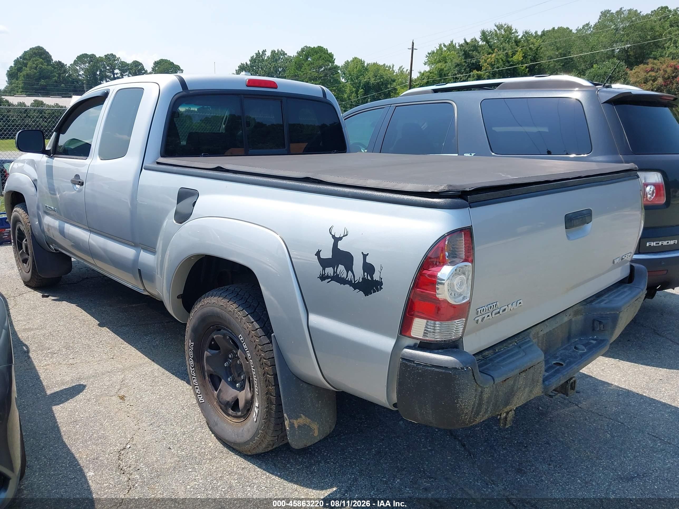 2010 Toyota Tacoma Base V6 Серебряный vin: 5TEUU4ENXAZ721865
