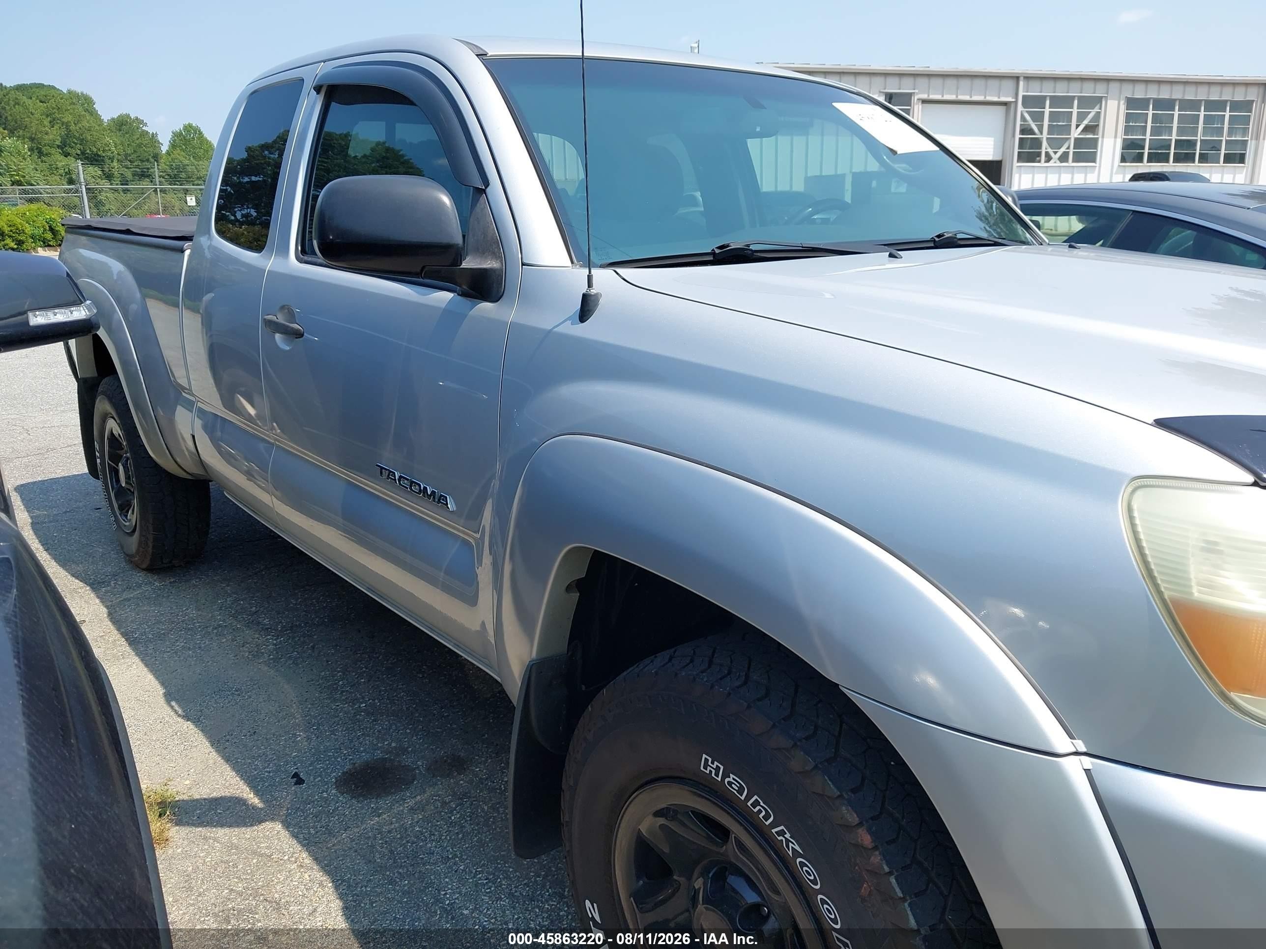 2010 Toyota Tacoma Base V6 Серебряный vin: 5TEUU4ENXAZ721865