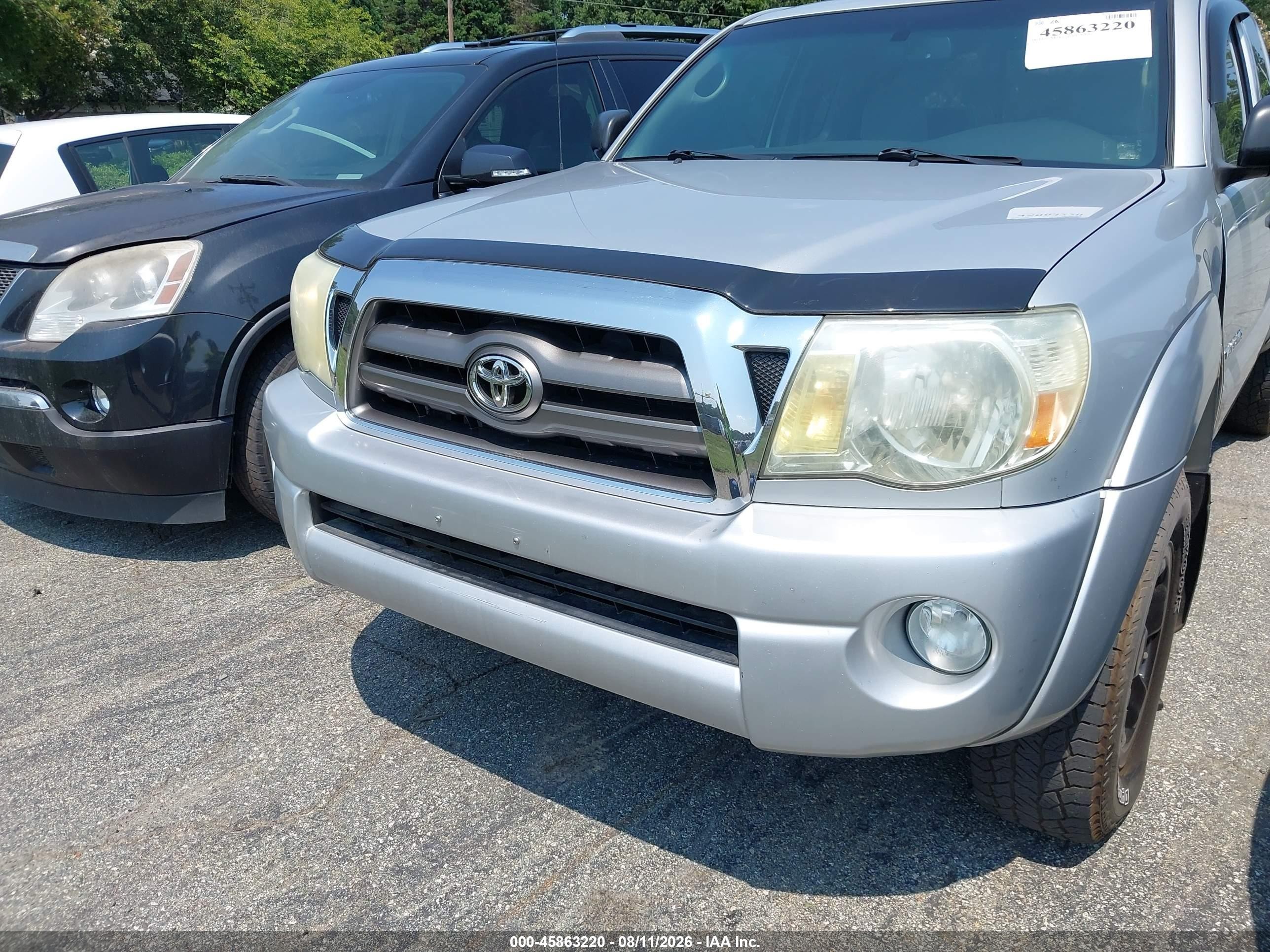2010 Toyota Tacoma Base V6 Серебряный vin: 5TEUU4ENXAZ721865