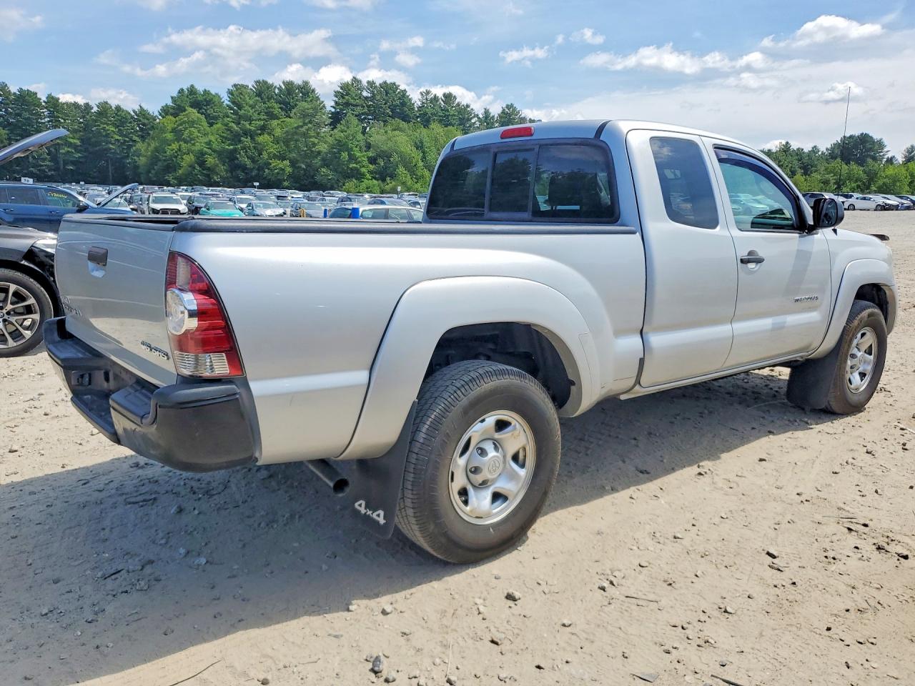 2010 Toyota Tacoma V6 Silver vin: 5TEUU4ENXAZ746149
