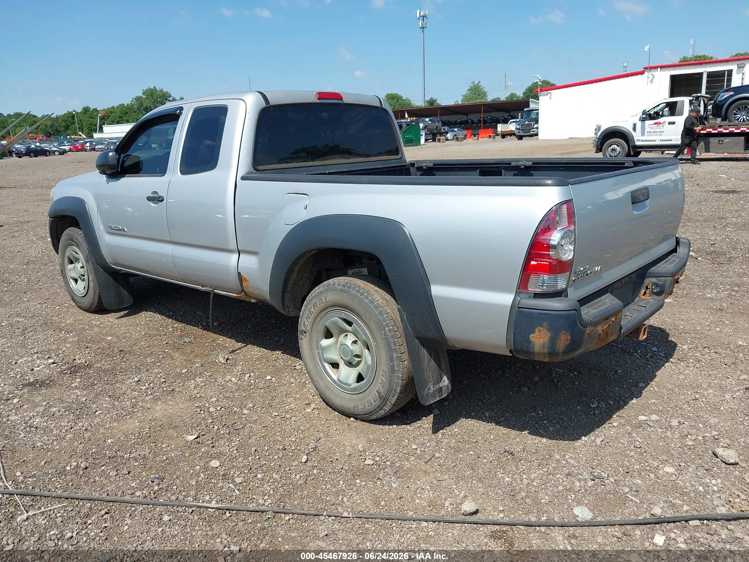 2009 Toyota Tacoma Silver vin: 5TEUX42N19Z612282