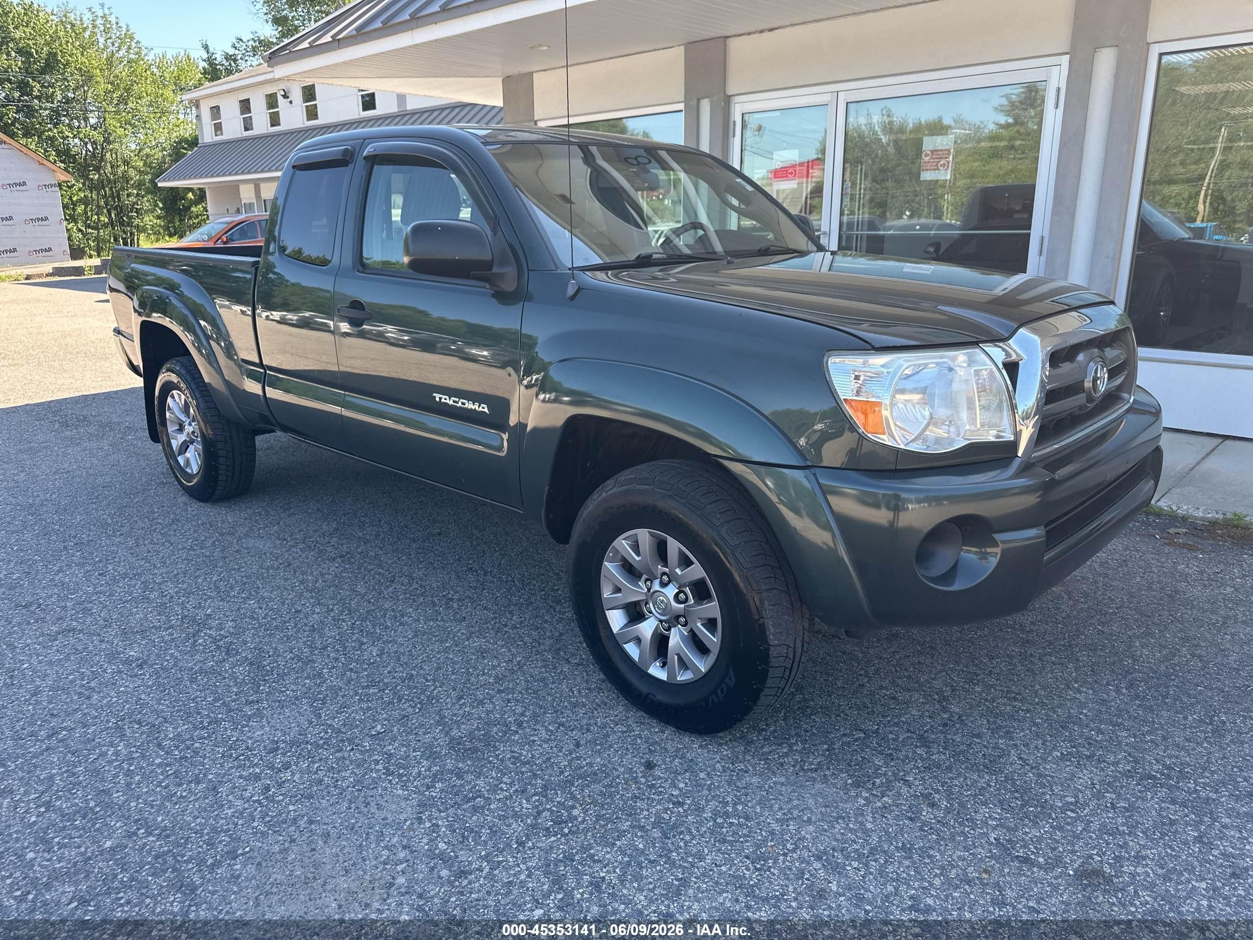 2009 Toyota Tacoma   Green vin: 5TEUX42N19Z615862