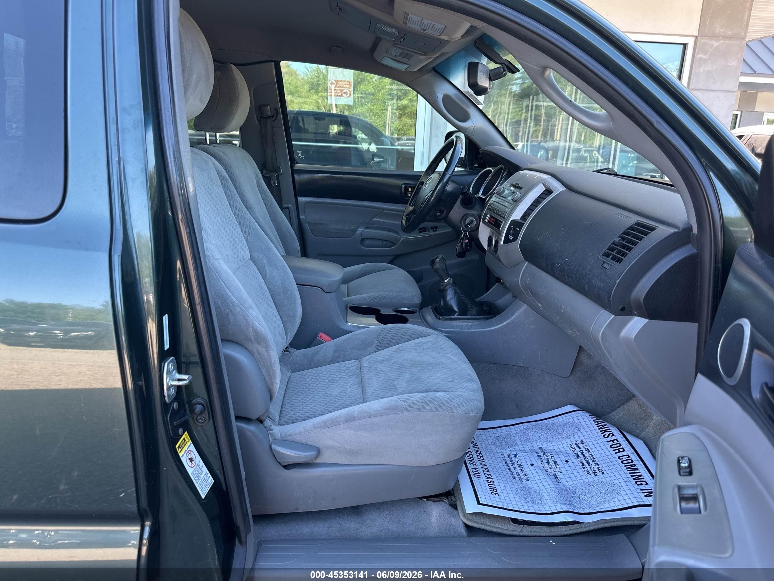 2009 Toyota Tacoma   Green vin: 5TEUX42N19Z615862