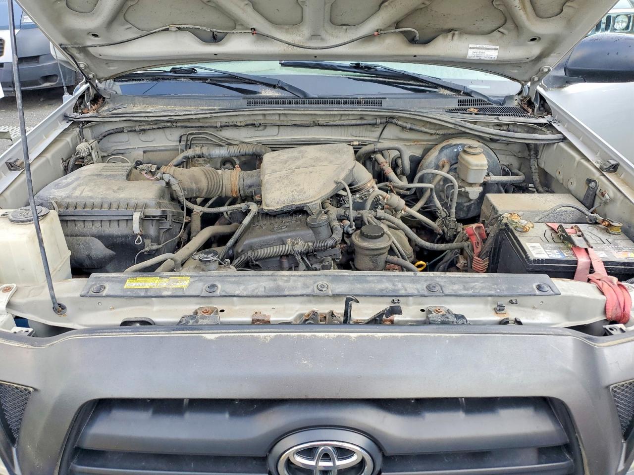 2006 Toyota Tacoma Access Cab Silver vin: 5TEUX42N46Z212504