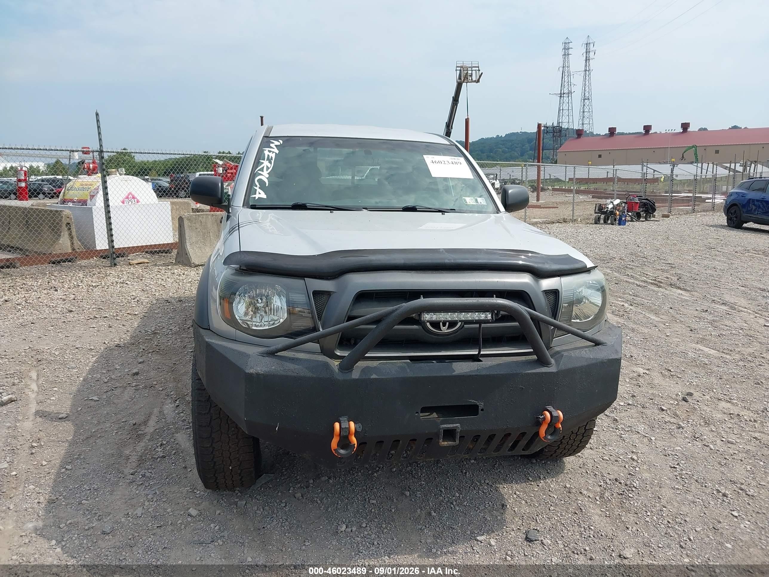 2008 Toyota Tacoma Access Cab Silver vin: 5TEUX42N48Z583391