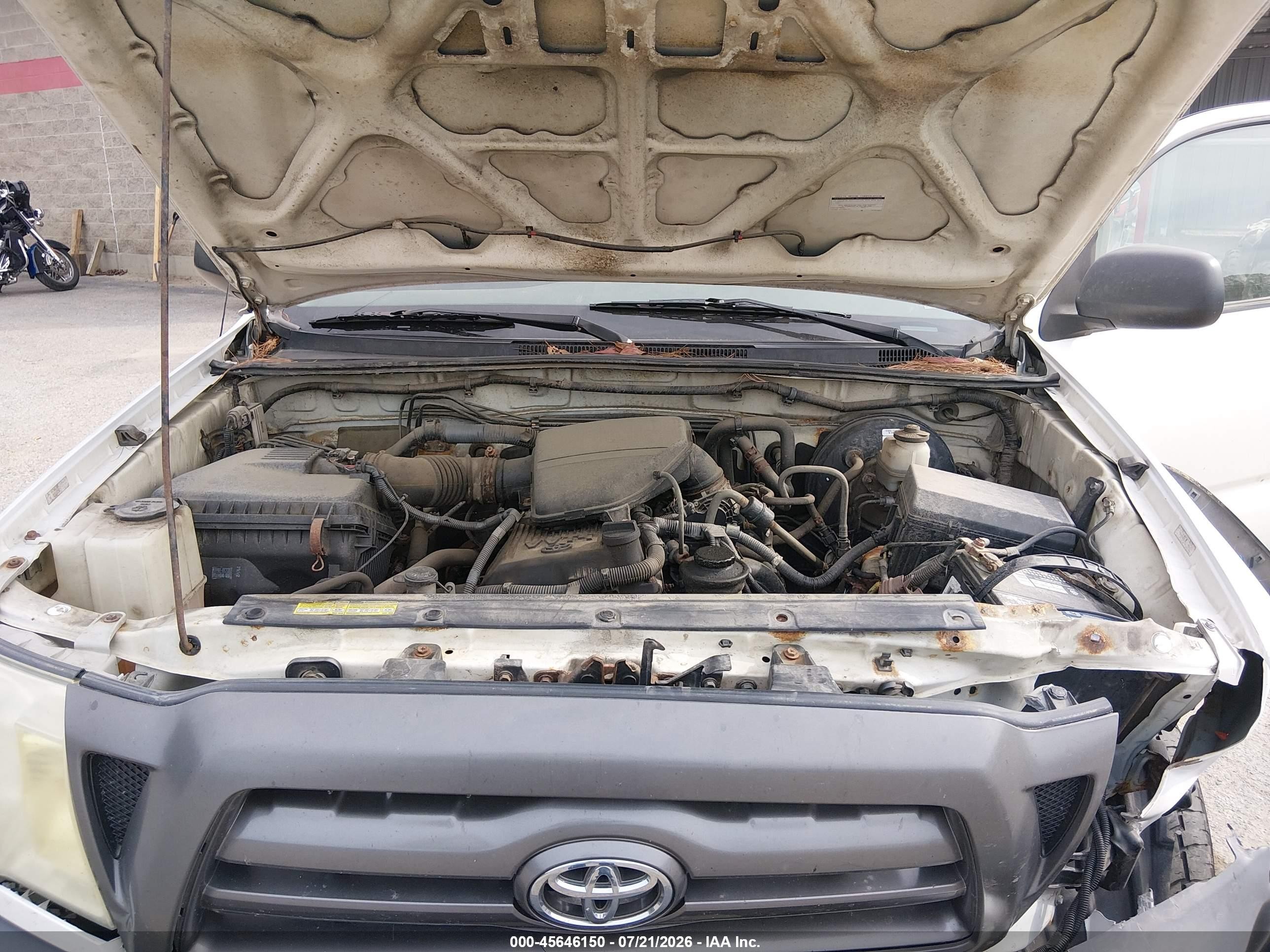 2009 Toyota Tacoma White vin: 5TEUX42N49Z596658